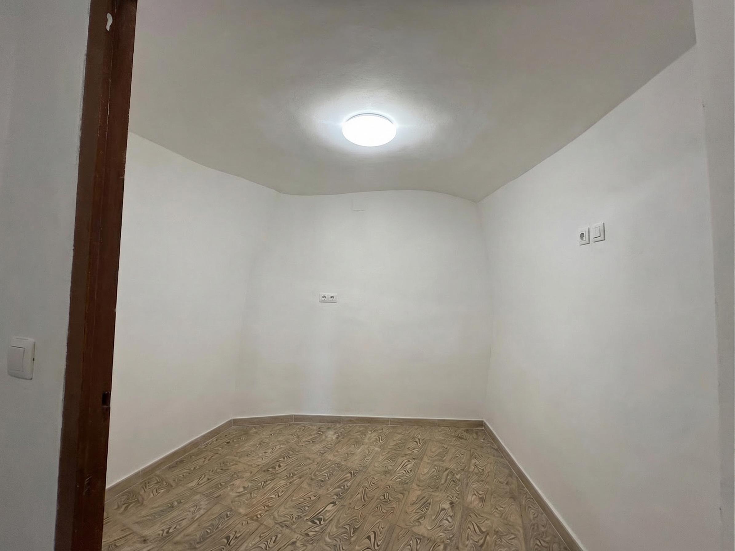 Casa Adosada en Venta en C. los Carujos - 10