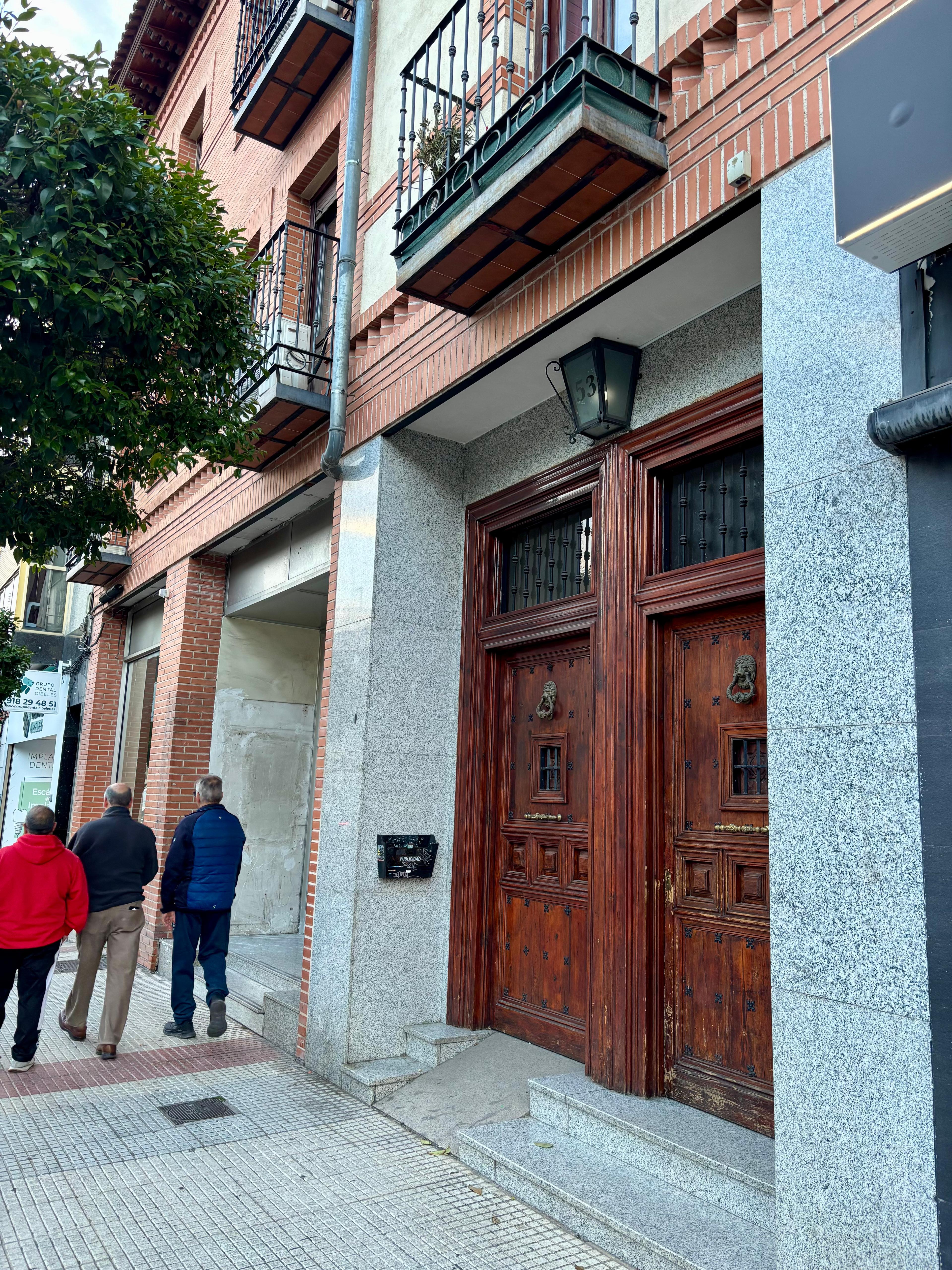 Piso en Venta en Av. de la Constitución - 19