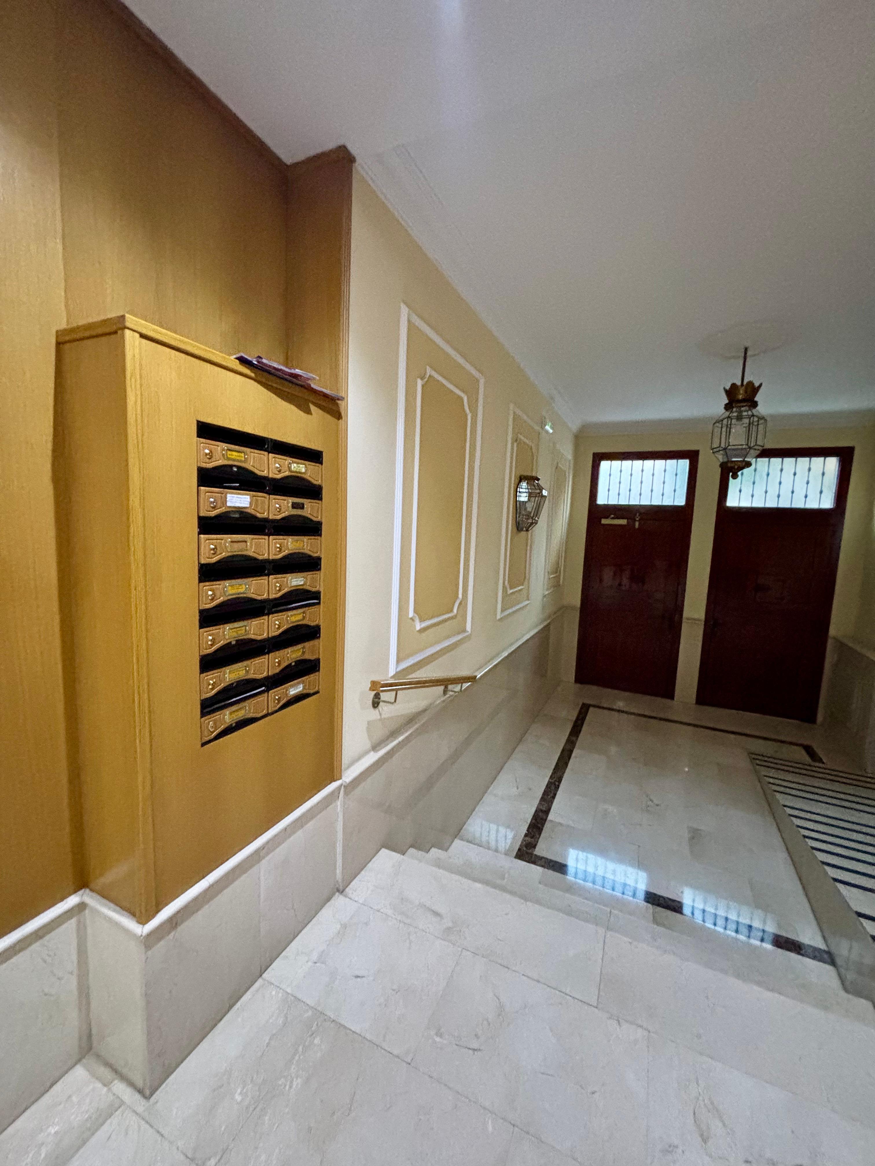 Piso en Venta en Av. de la Constitución - 17