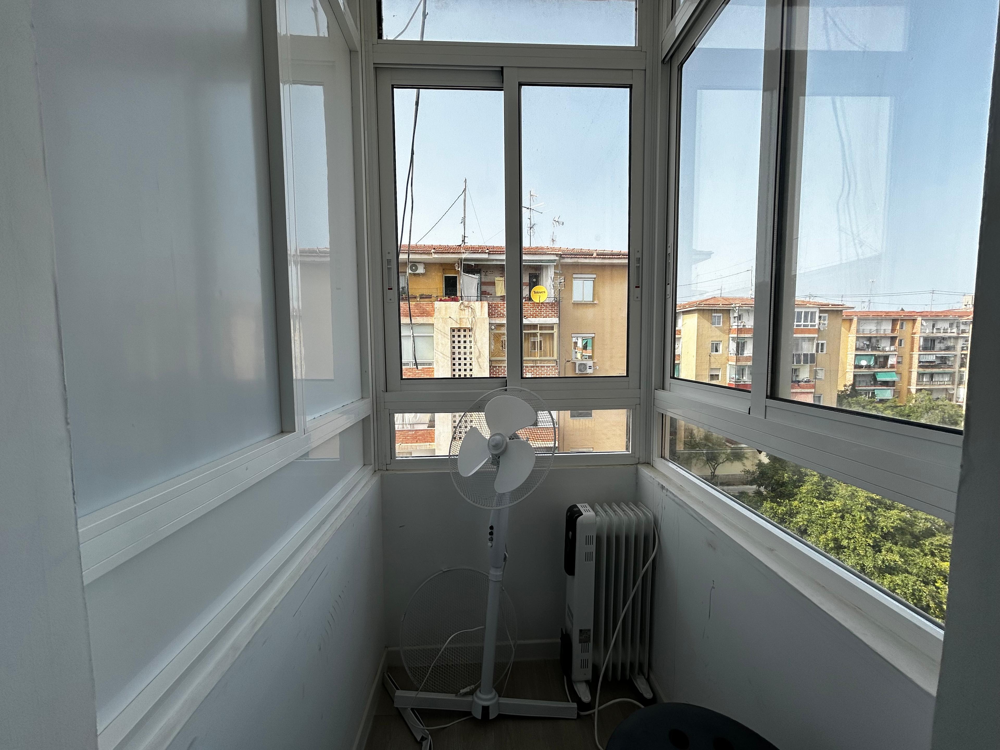 Piso en Venta en C. Sierra Montgó - 1