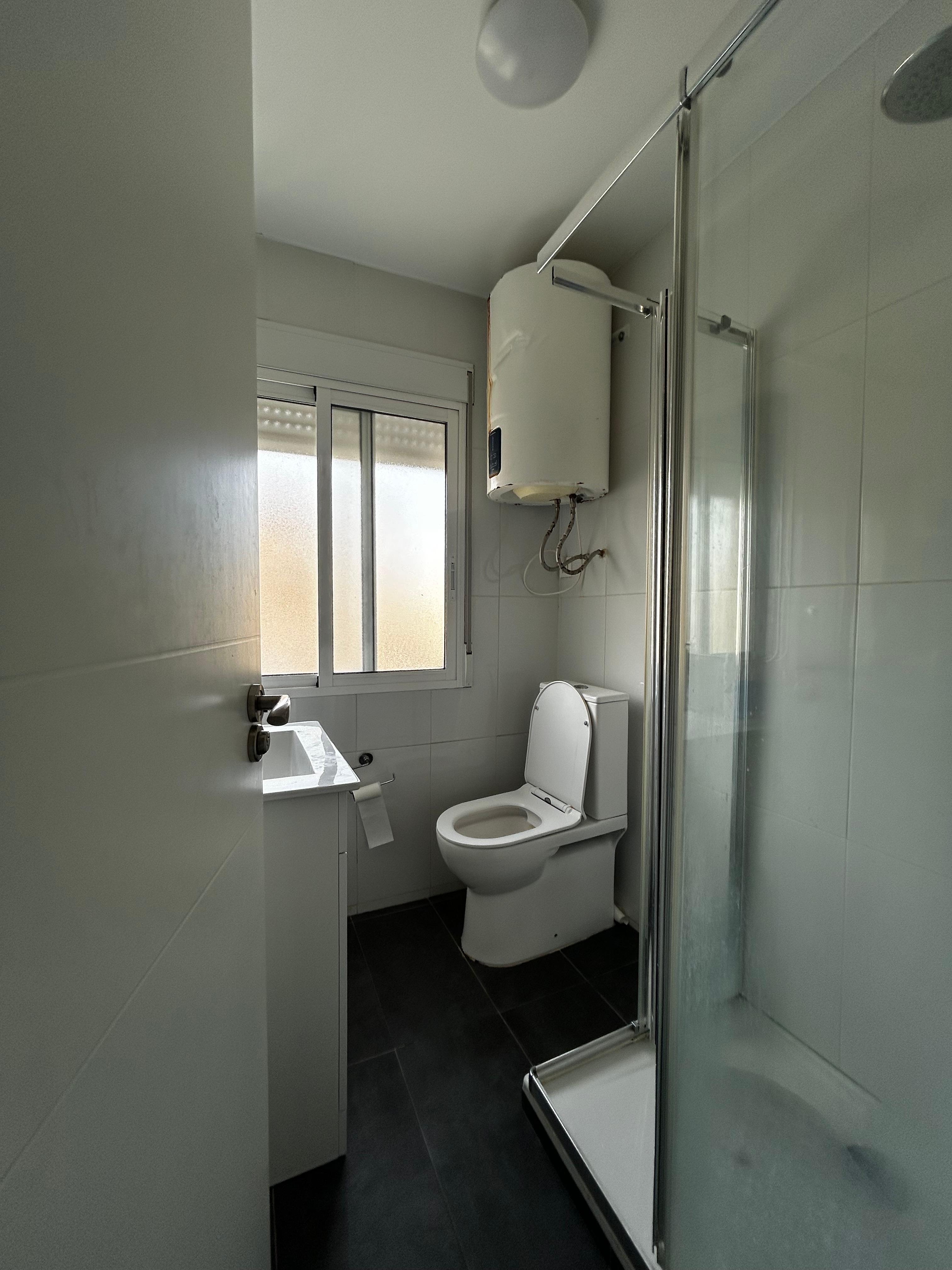 Piso en Venta en C. Sierra Montgó - 8