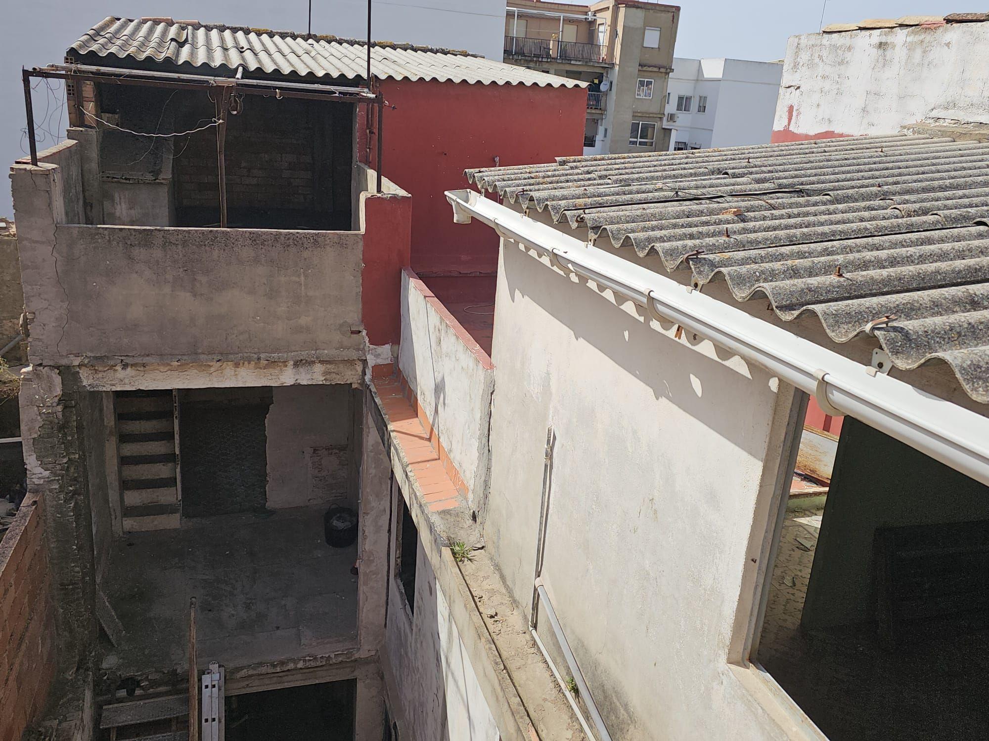 Casa en Venta en Carrer de la Marquesa de Montortal - 1