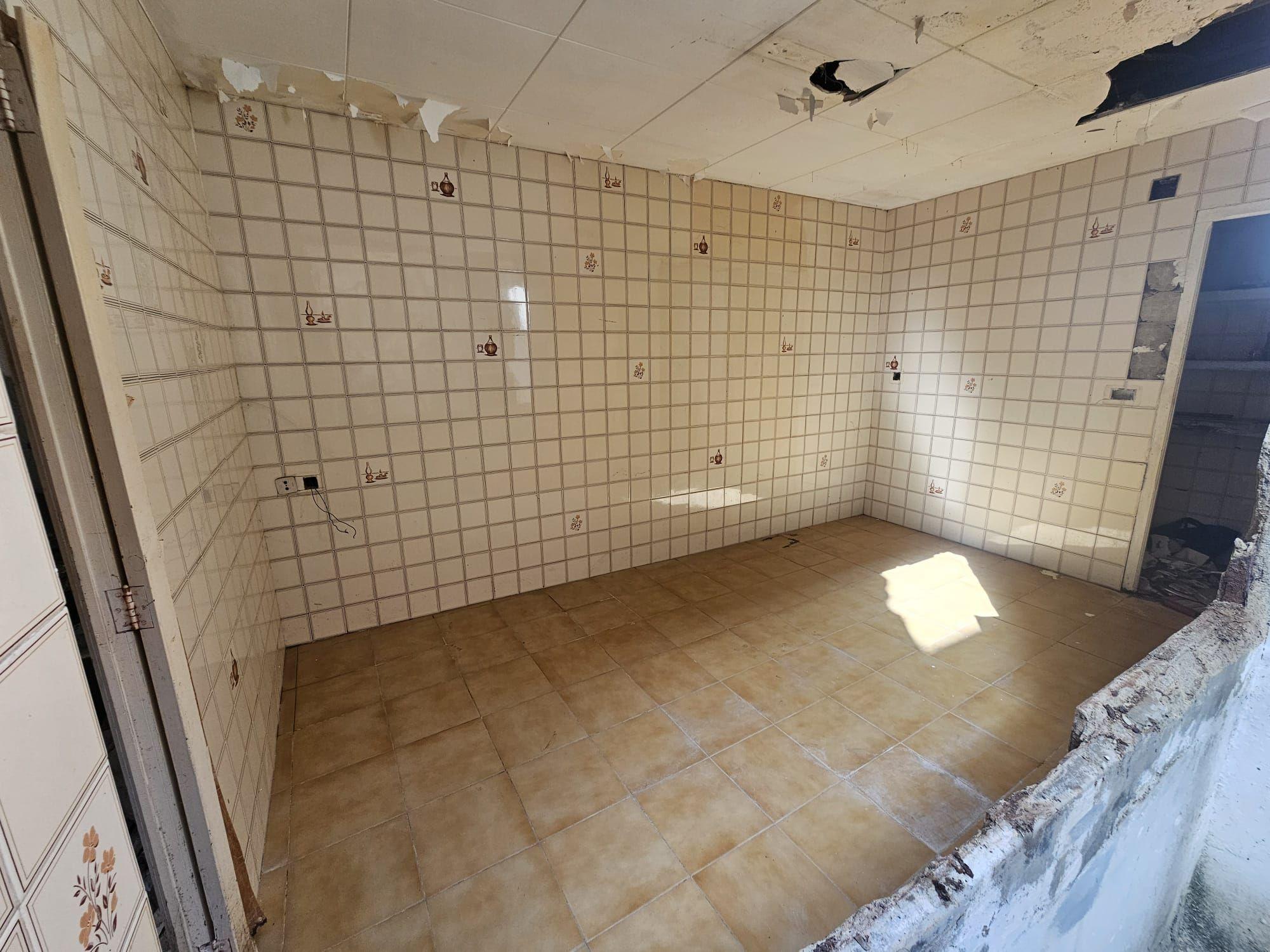 Casa en Venta en Carrer de la Marquesa de Montortal - 2