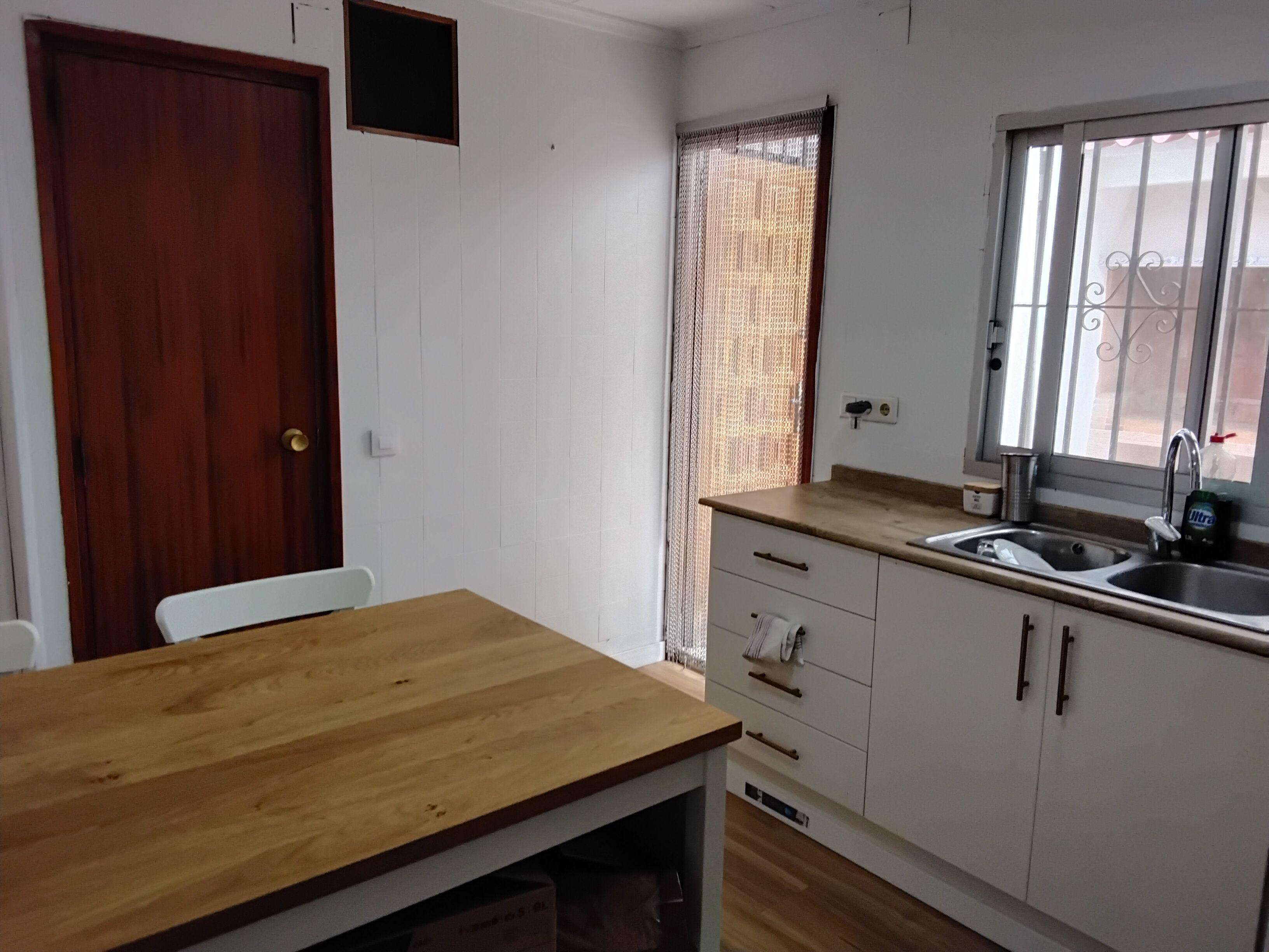 Casa Rural en Venta en Carrer les Amèriques - 6