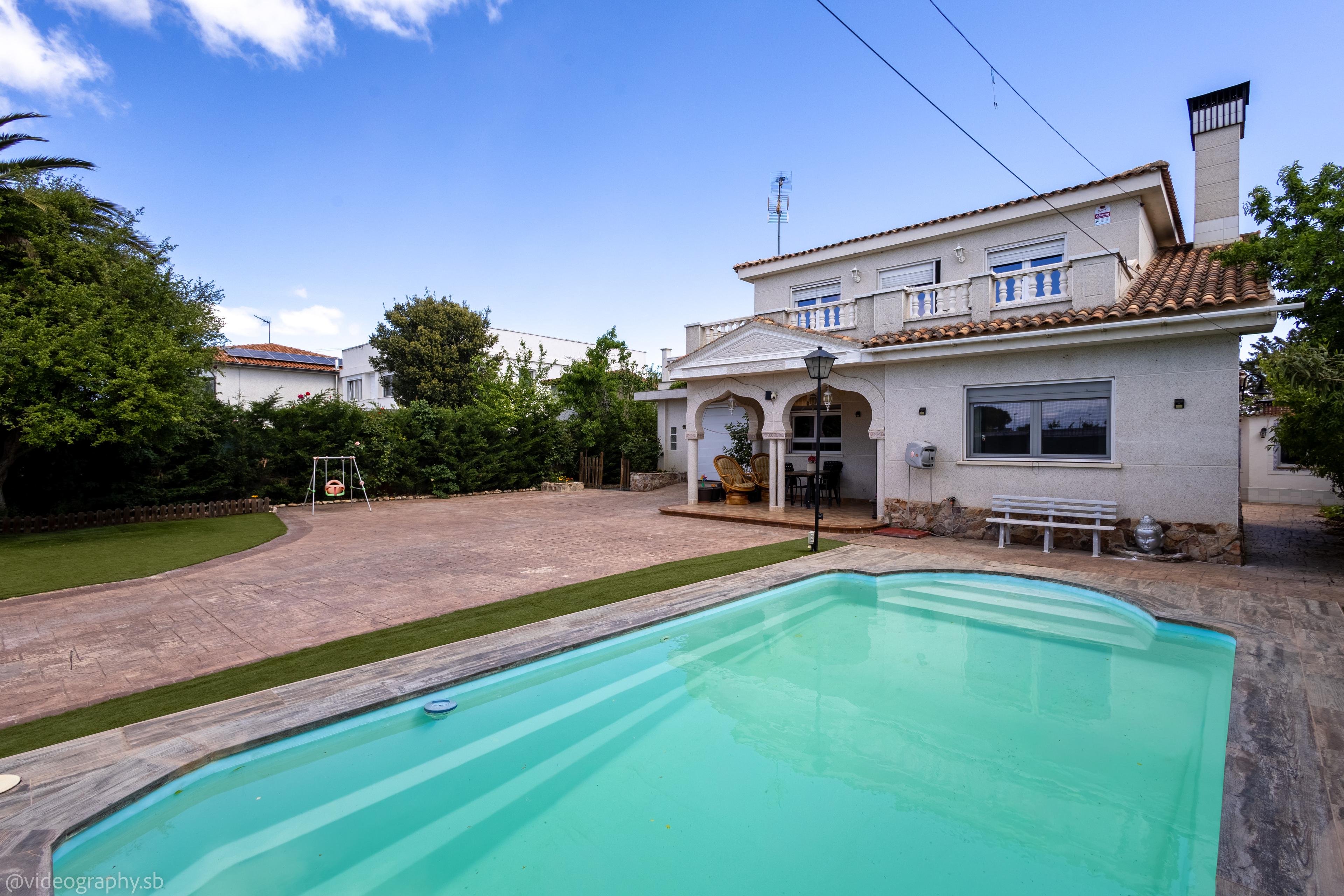 Casa en Venta - Paracuellos de Jarama, Madrid - 41