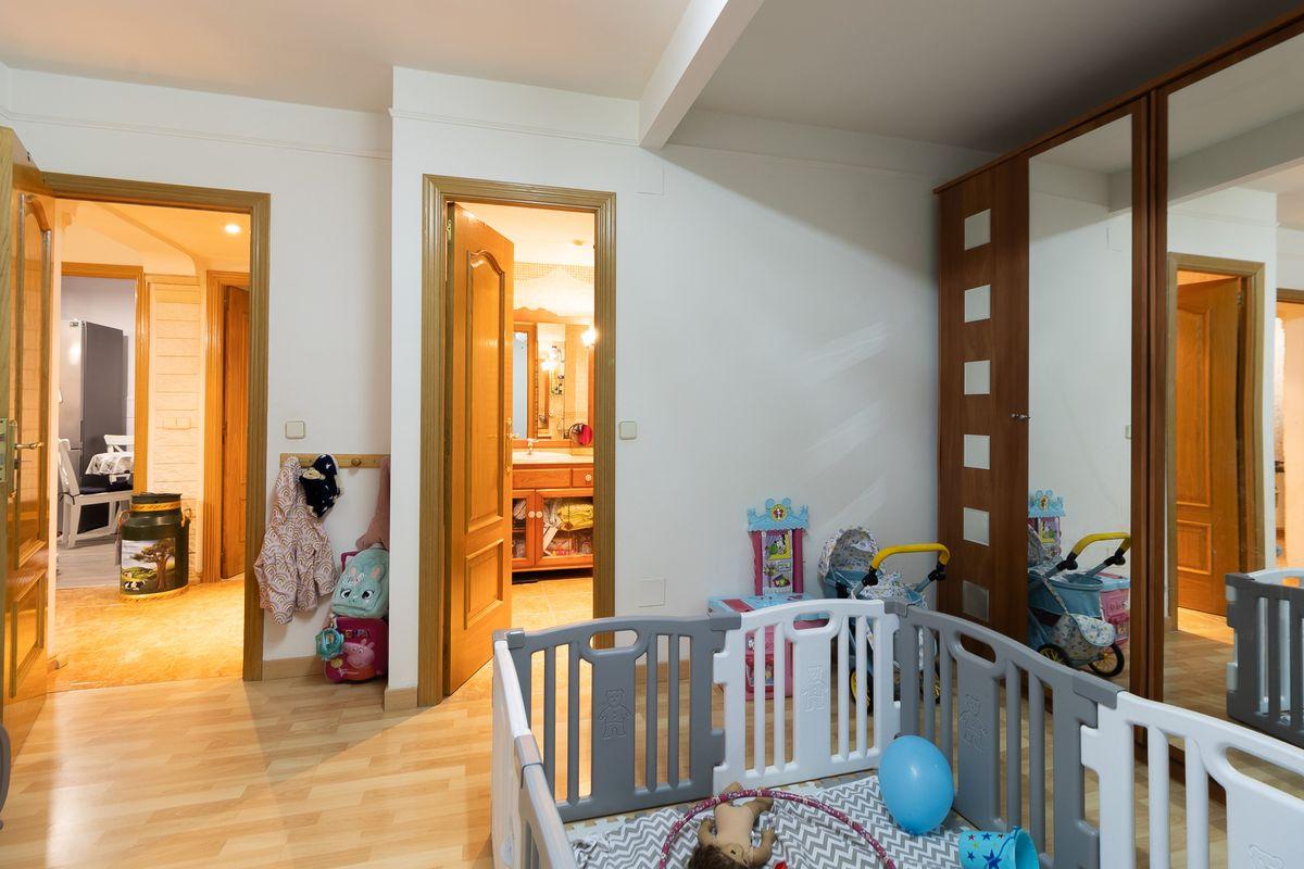 https://docs-cdn.huspy.net/01KP5KC2WJE9Y85S0EX36PF9XH