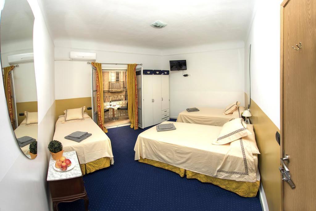 Piso en Venta en Calle San Fernando - 25