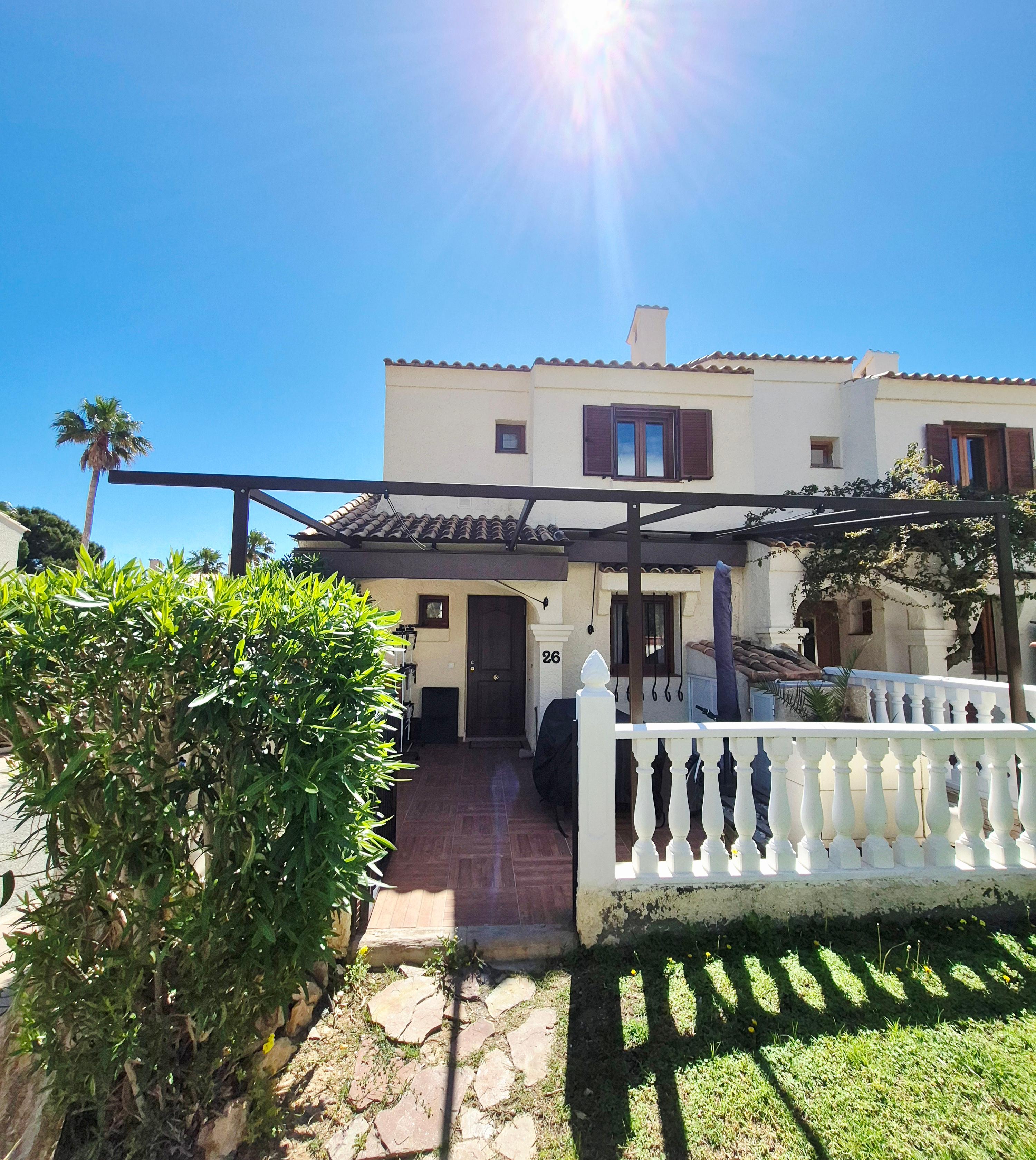 Casa Adosada en Venta en Urbanizacion Faro - 10