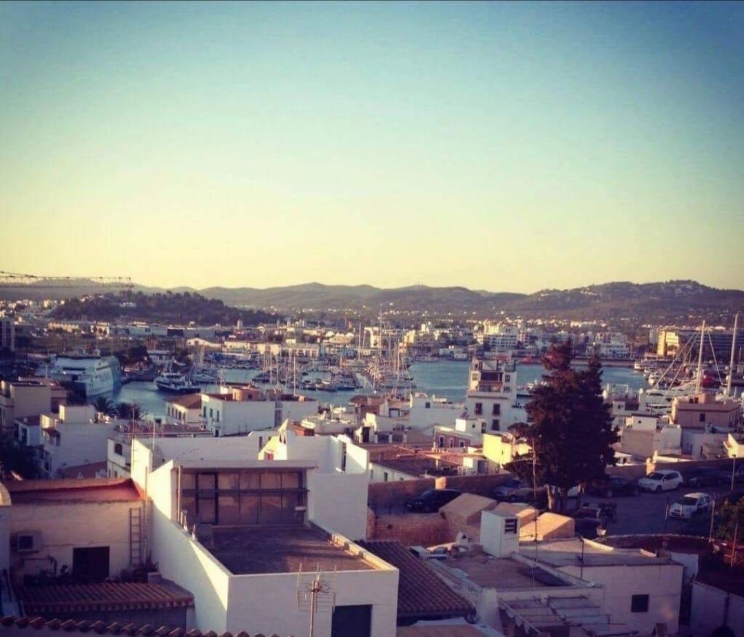 Duplex en Alquiler en Carrer de Sant Lluís - 19