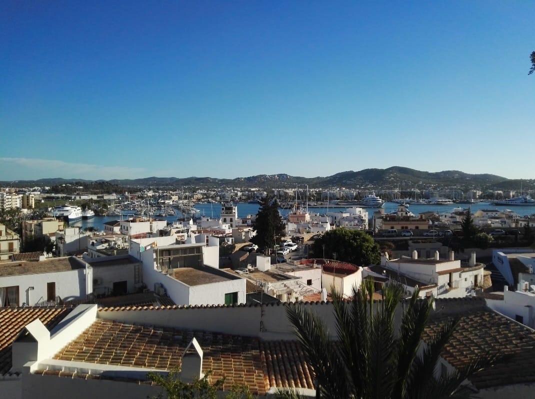 Duplex en Alquiler en Carrer de Sant Lluís - 1