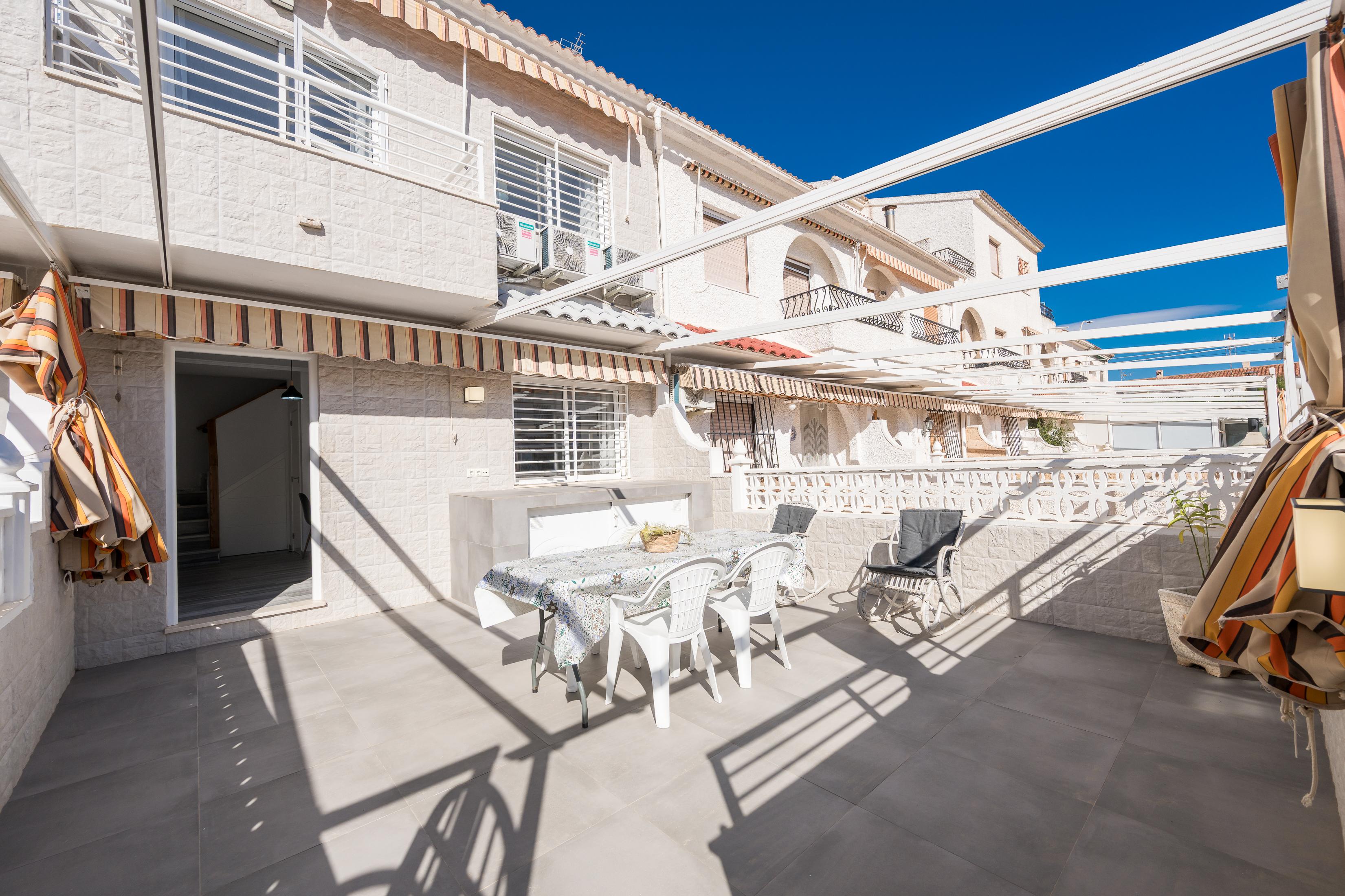 Chalet Pareado en Venta - Calle Biar, Santa Pola - 23