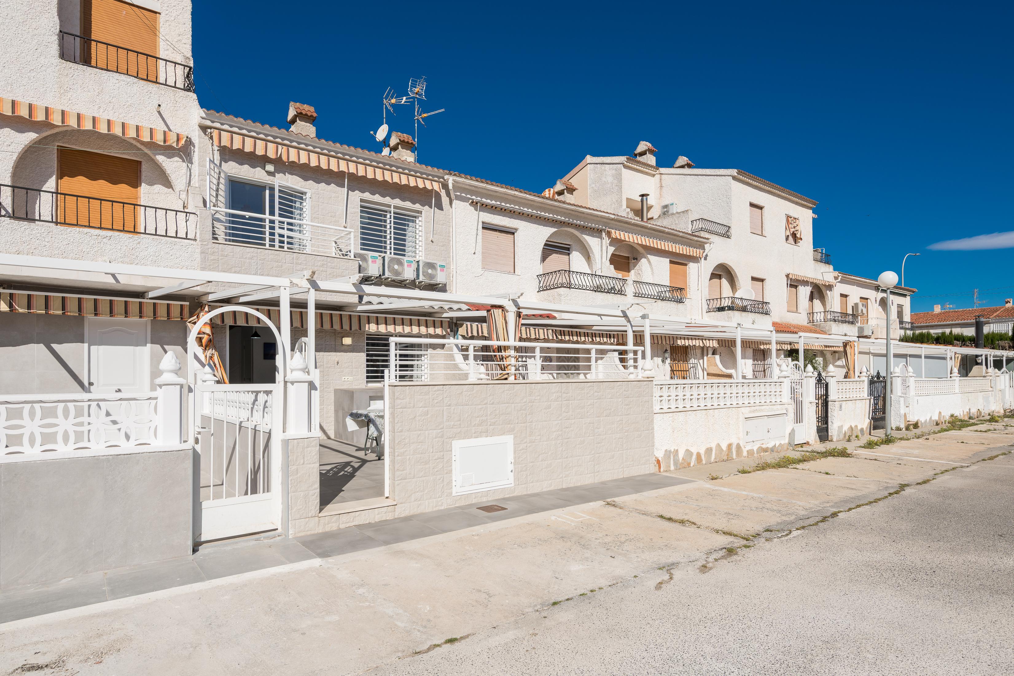 Chalet Pareado en Venta - Calle Biar, Santa Pola - 26