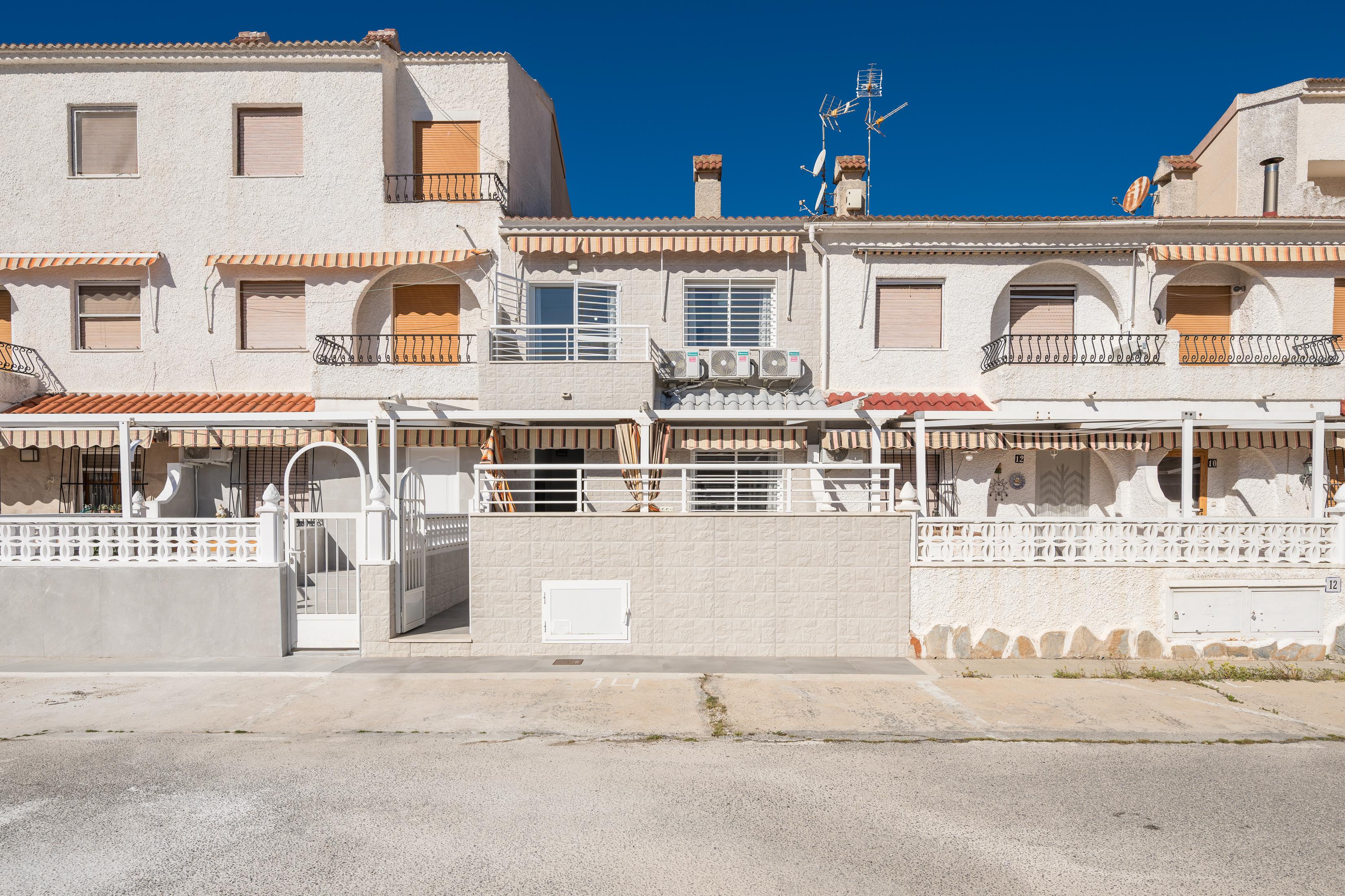 Chalet Pareado en Venta - Calle Biar, Santa Pola - 29
