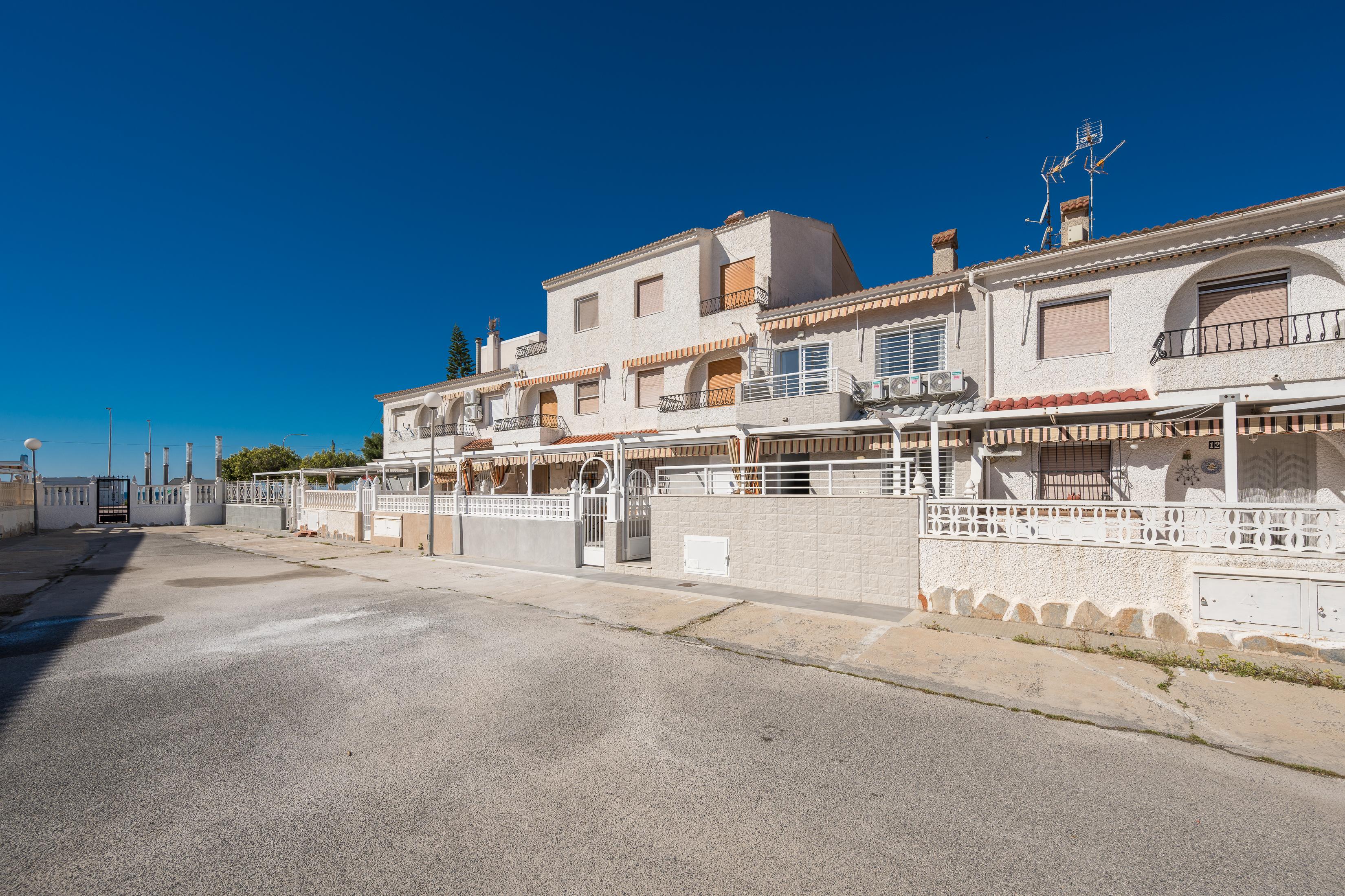 Chalet Pareado en Venta - Calle Biar, Santa Pola - 27