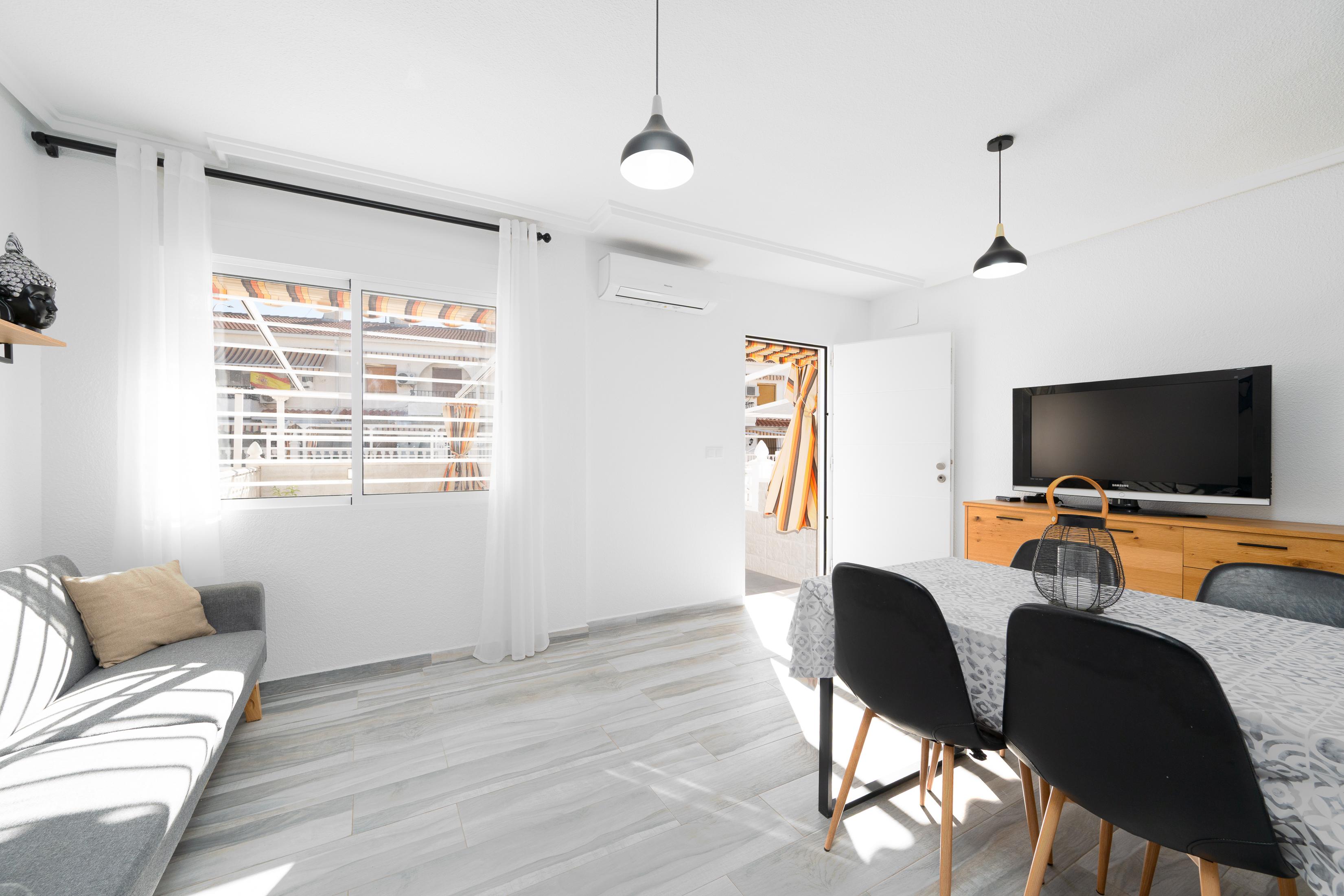 Chalet Pareado en Venta - Calle Biar, Santa Pola - 7