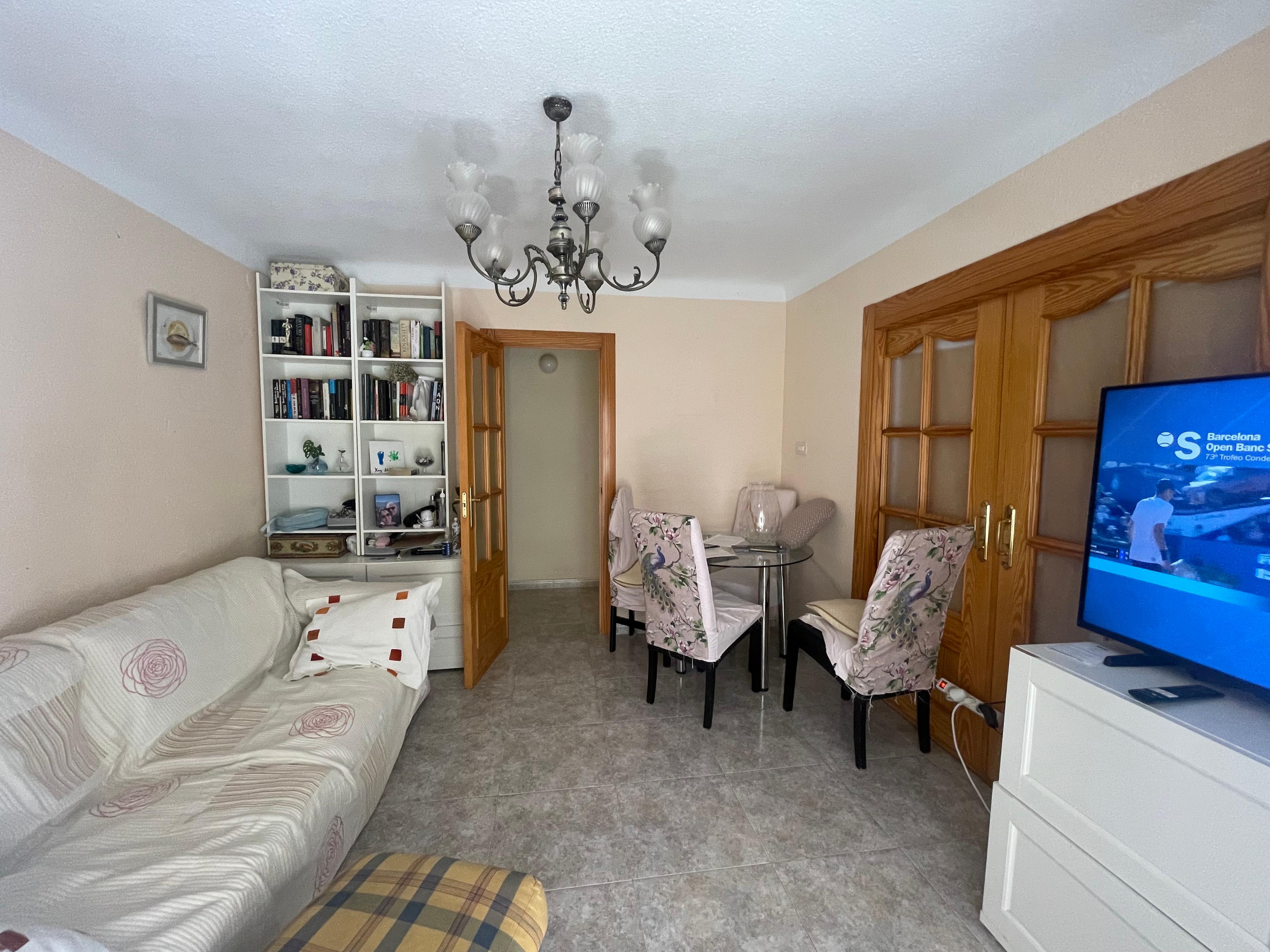 Piso en Venta - C. Los Pueblos, Alicante - 1