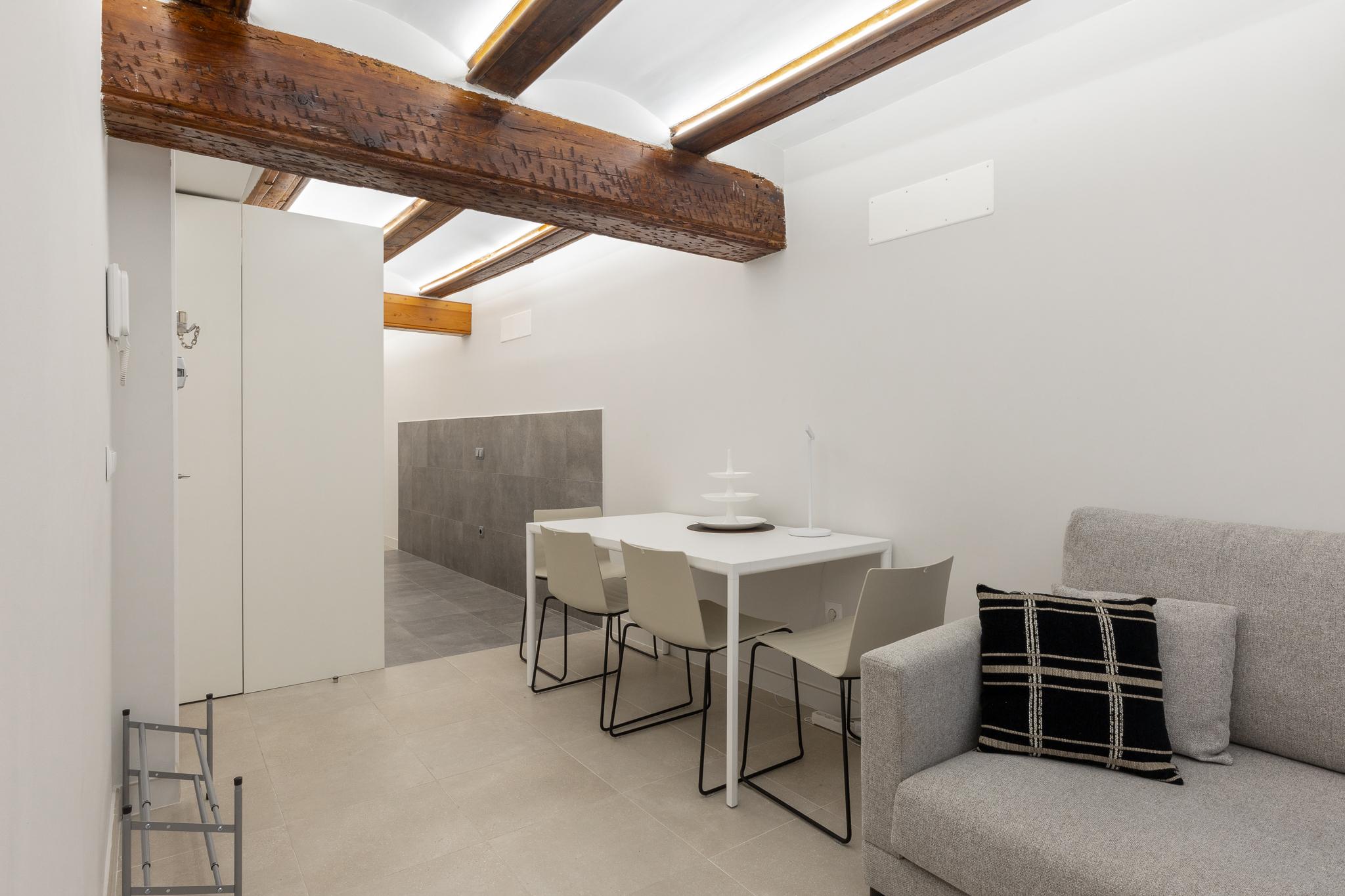 Piso en Venta en Carrer de Palomar - 13