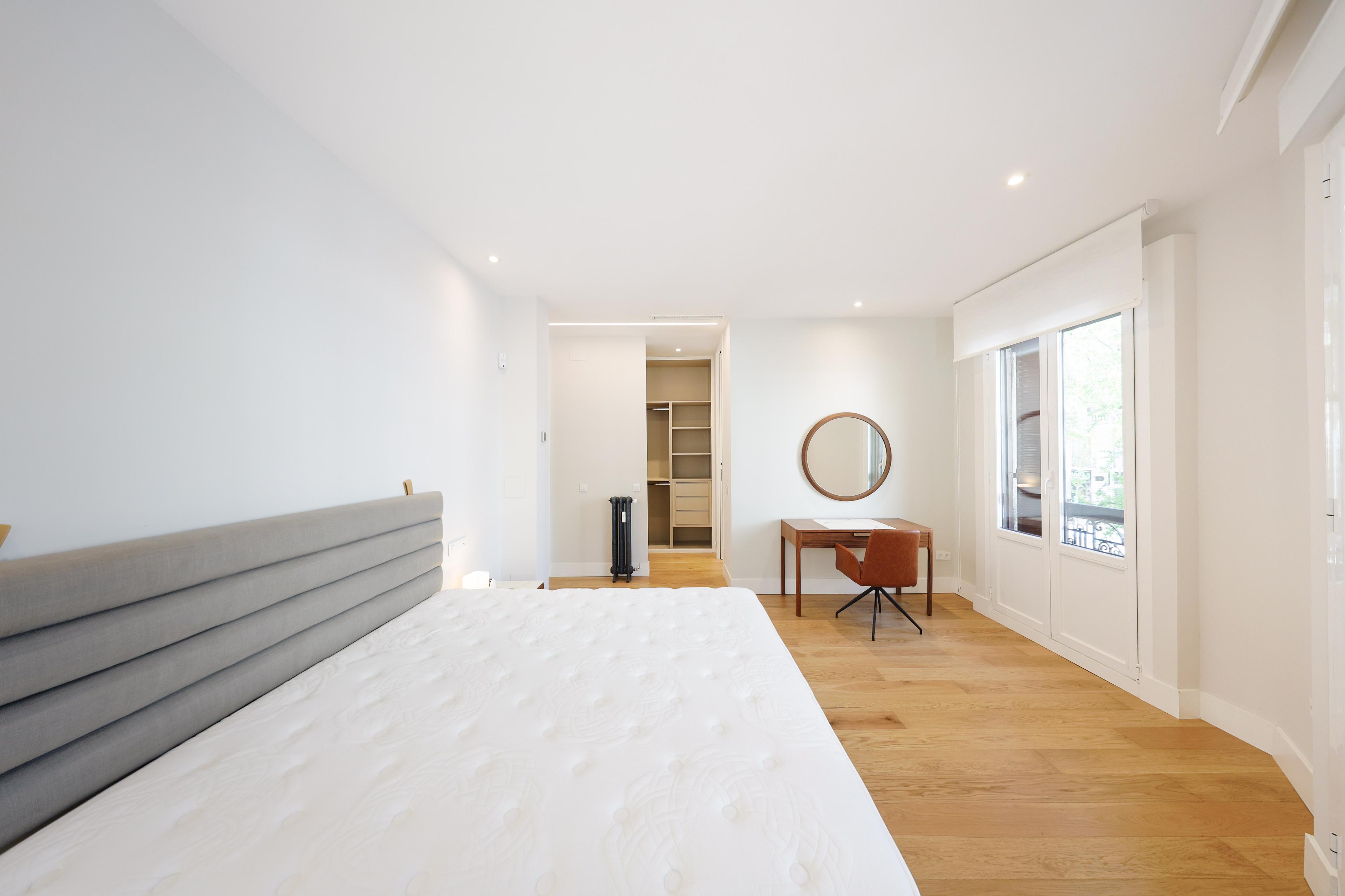 Piso en Venta en Calle del Príncipe de Vergara - 28