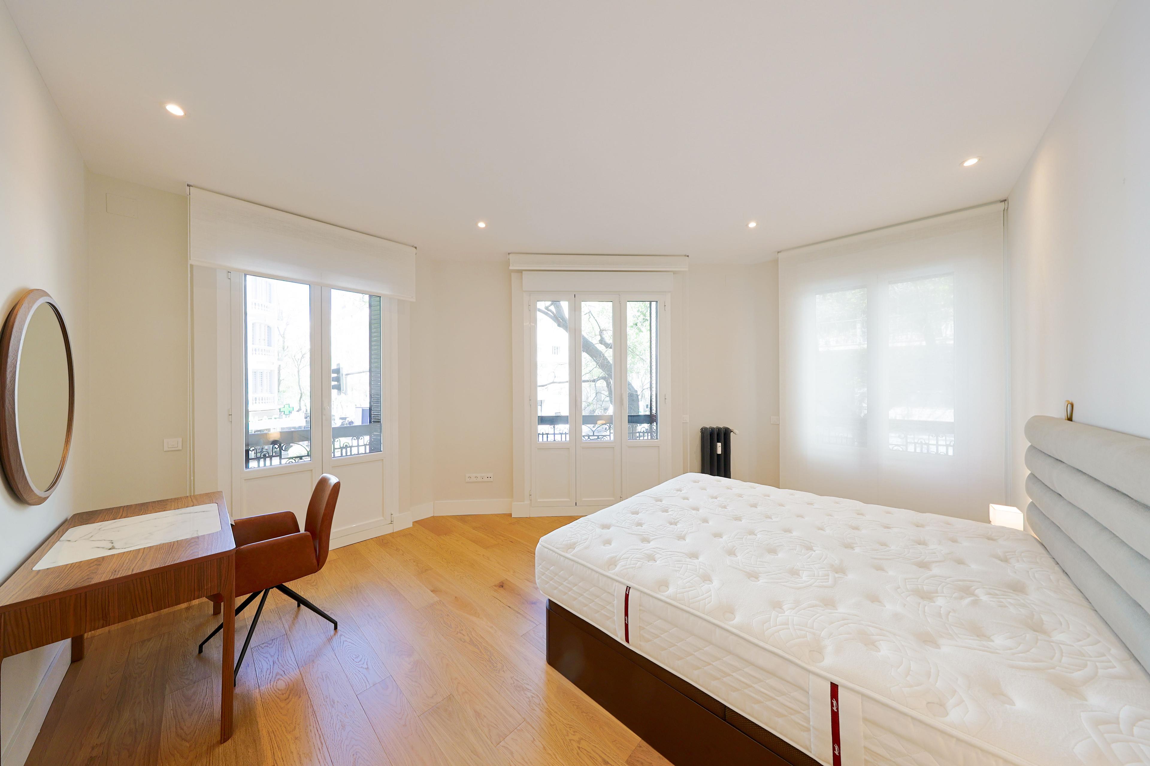 Piso en Venta en Calle del Príncipe de Vergara - 26