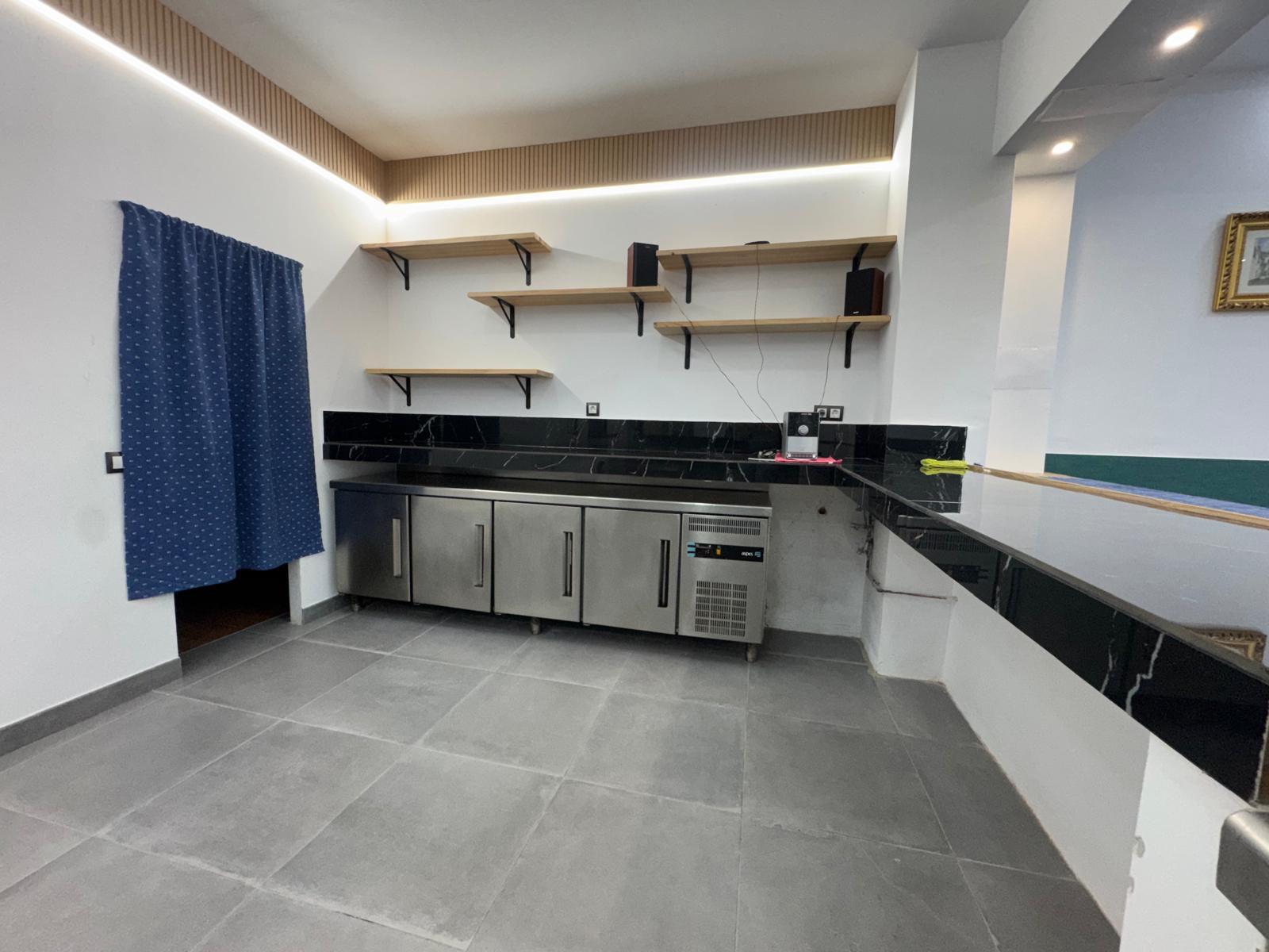 Local en Venta - Av. Trapiche, Marbella - 5