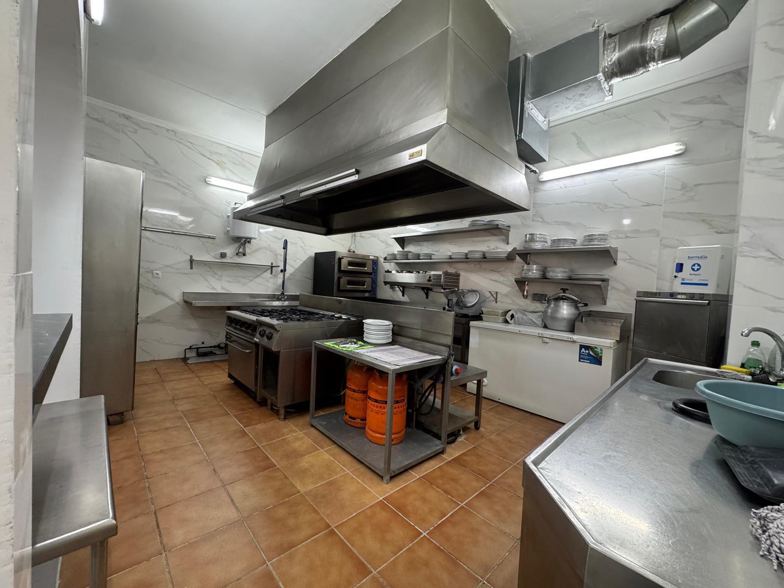 Local en Venta - Av. Trapiche, Marbella - 7