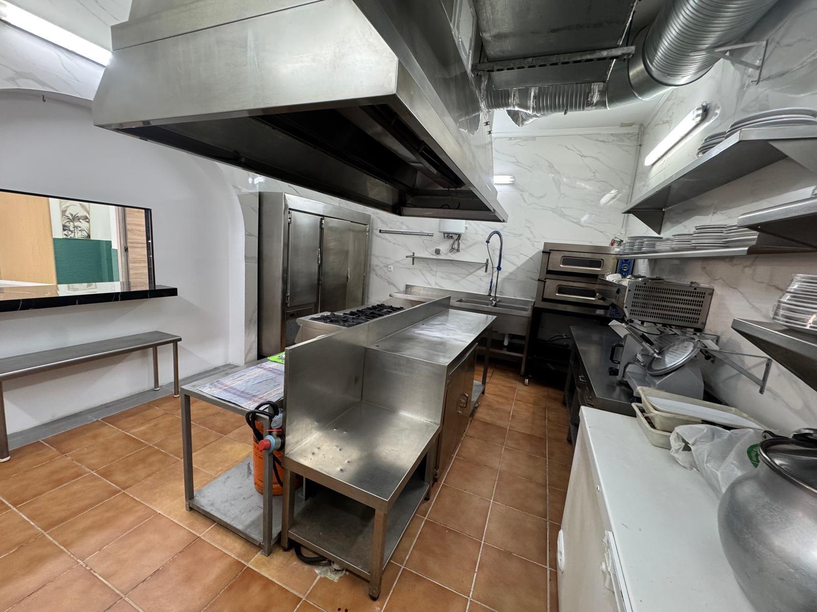 Local en Venta - Av. Trapiche, Marbella - 8