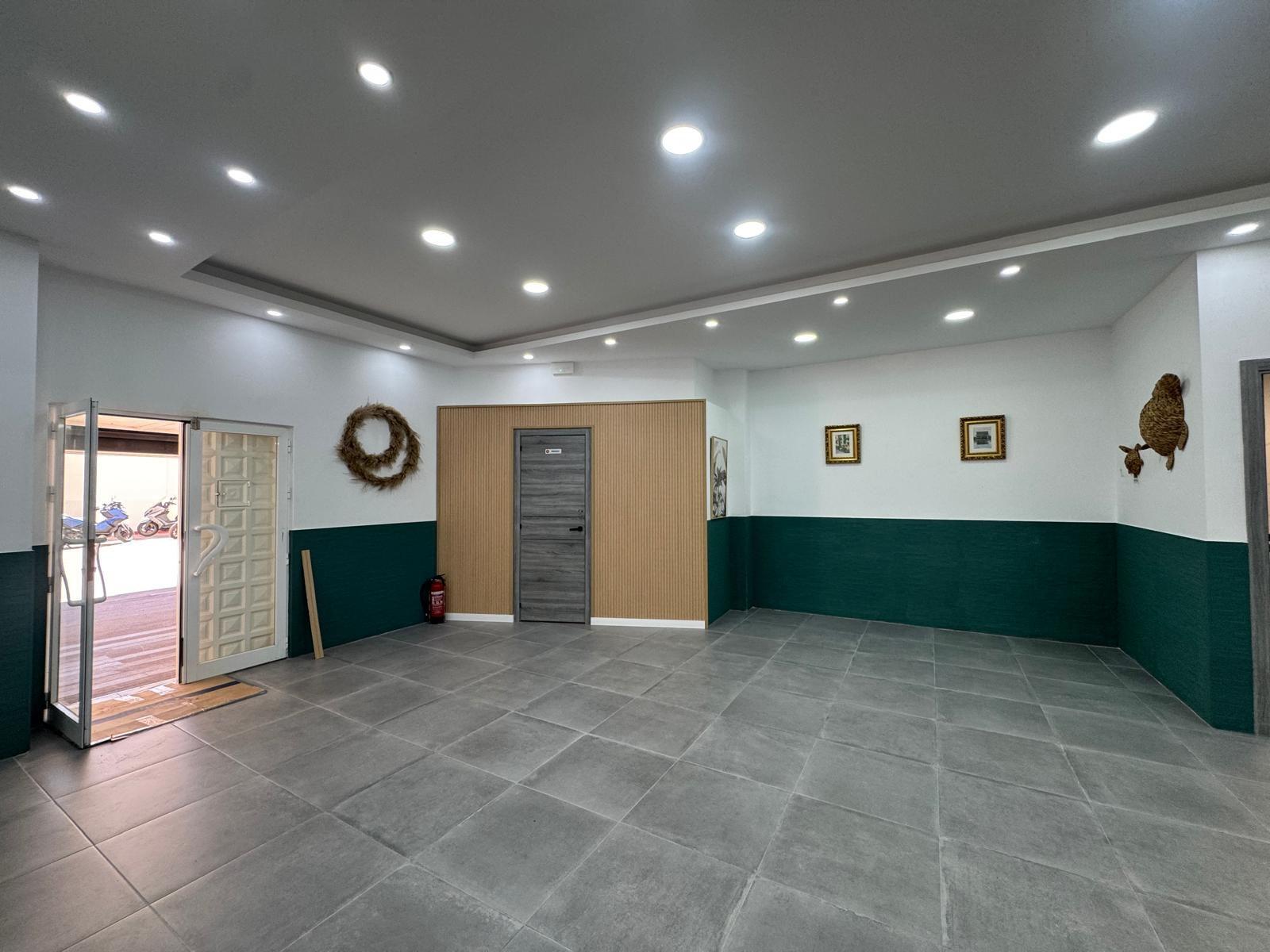 Local en Venta - Av. Trapiche, Marbella - 2