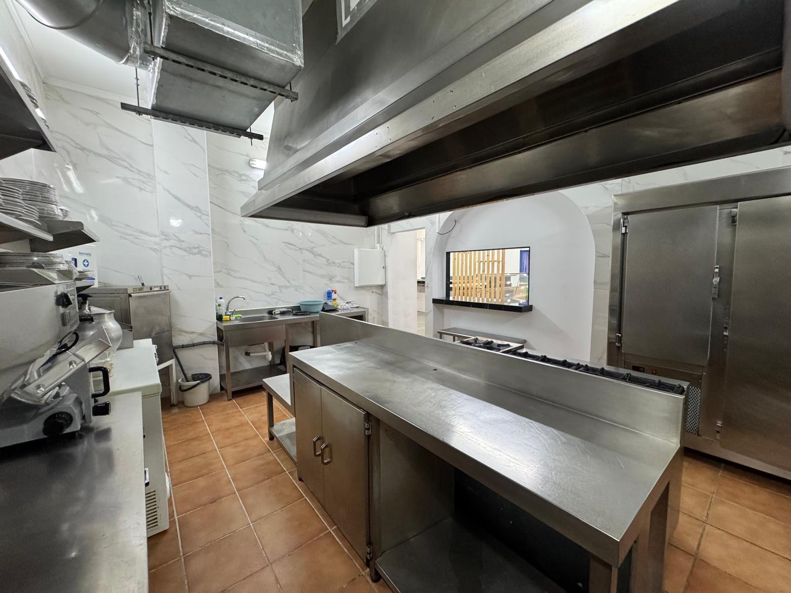 Local en Venta - Av. Trapiche, Marbella - 10