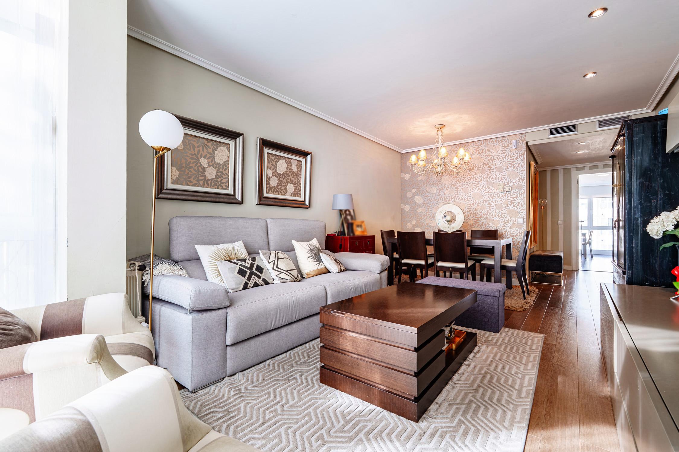 Piso en Venta en C. Bahía de Almería - 2