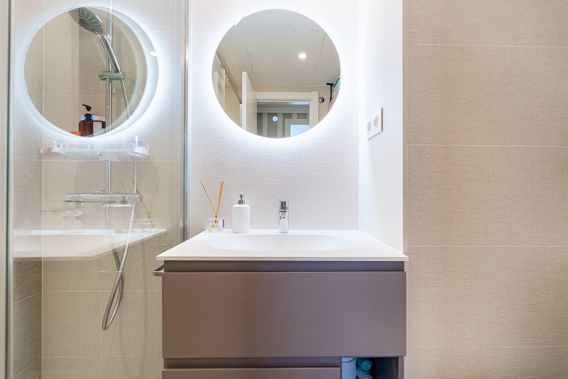 Piso en Venta en C. Bahía de Almería - 21