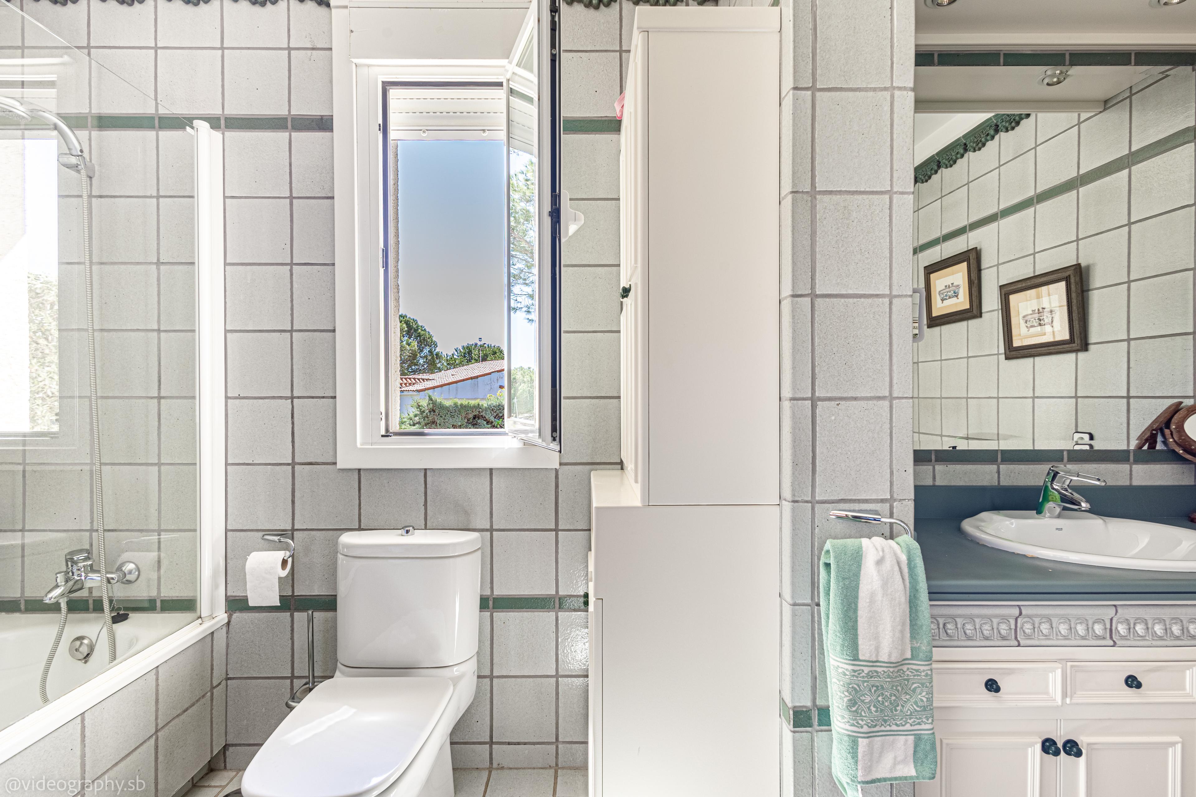 Casa en Venta en Calle Puerto del Escudo - 21