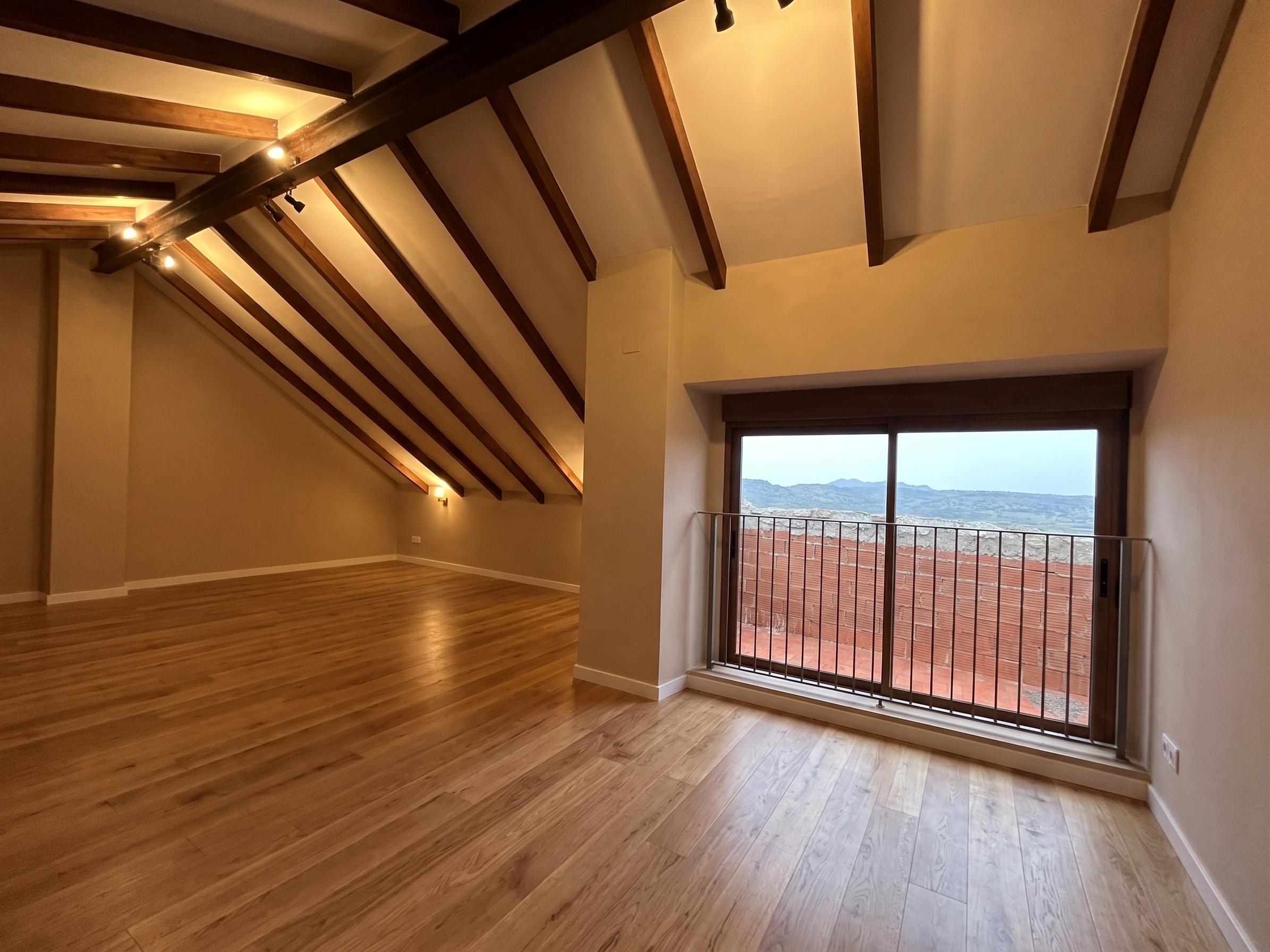 Casa Adosada en Venta en Bo. San Ginés - 2