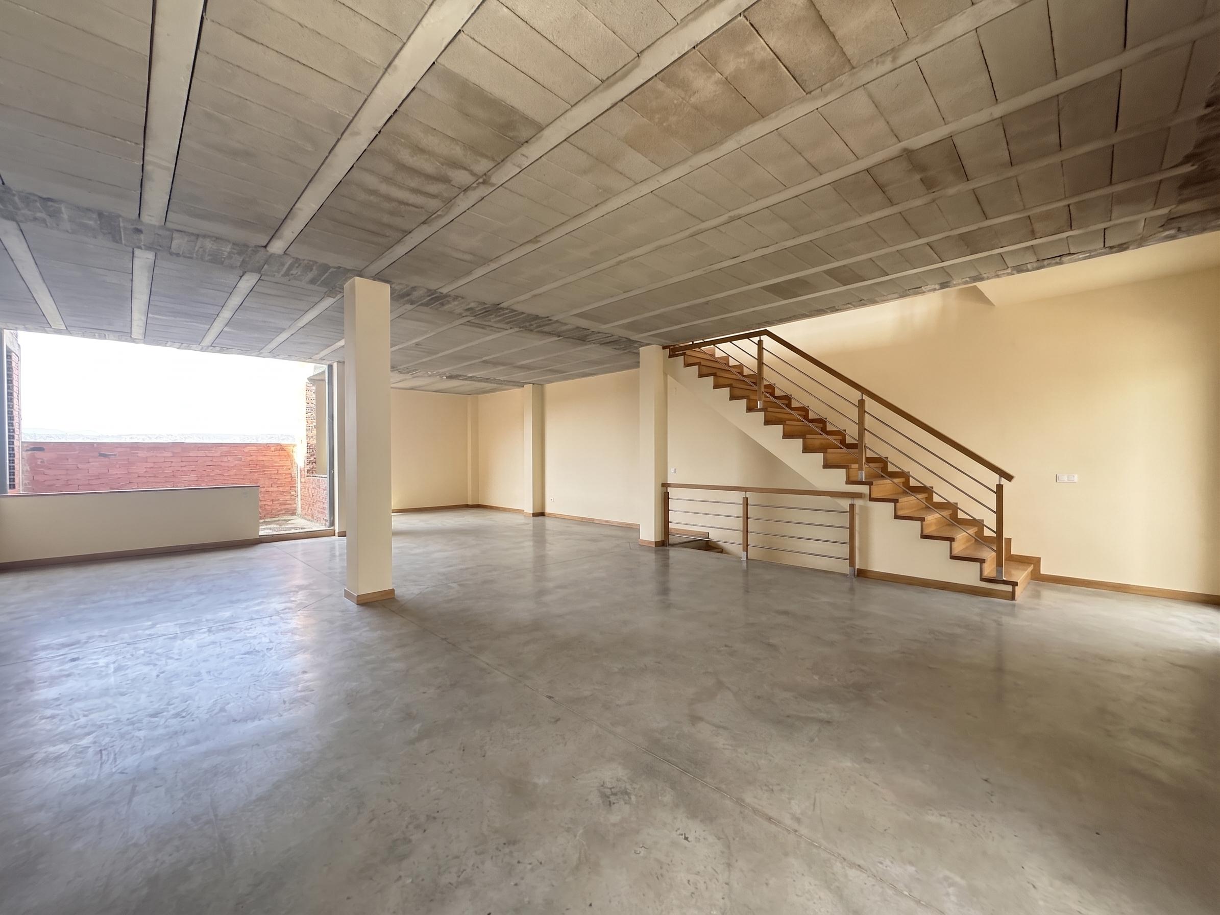 Casa Adosada en Venta en Bo. San Ginés - 1