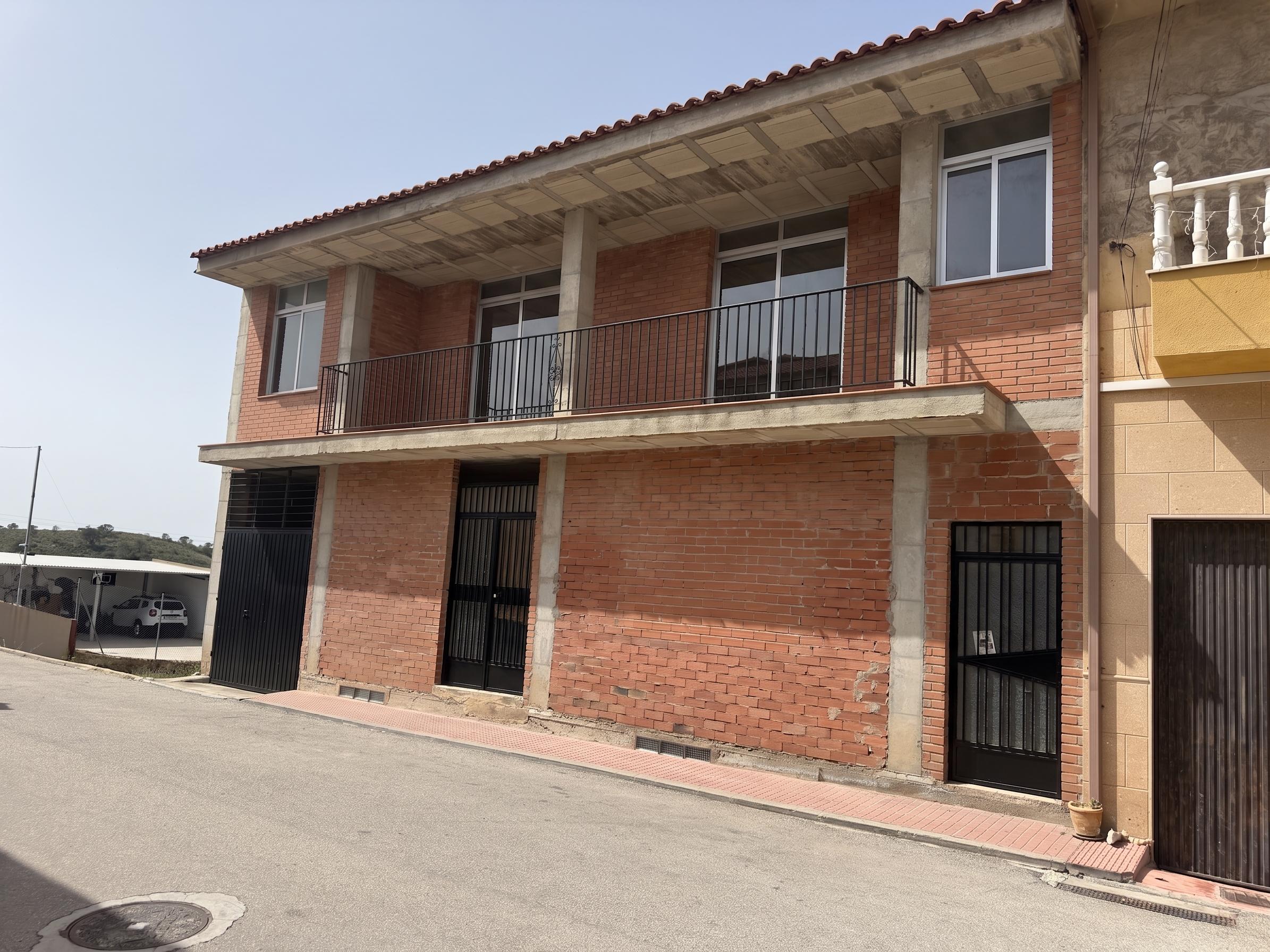 Casa Adosada en Venta en Bo. San Ginés - 4