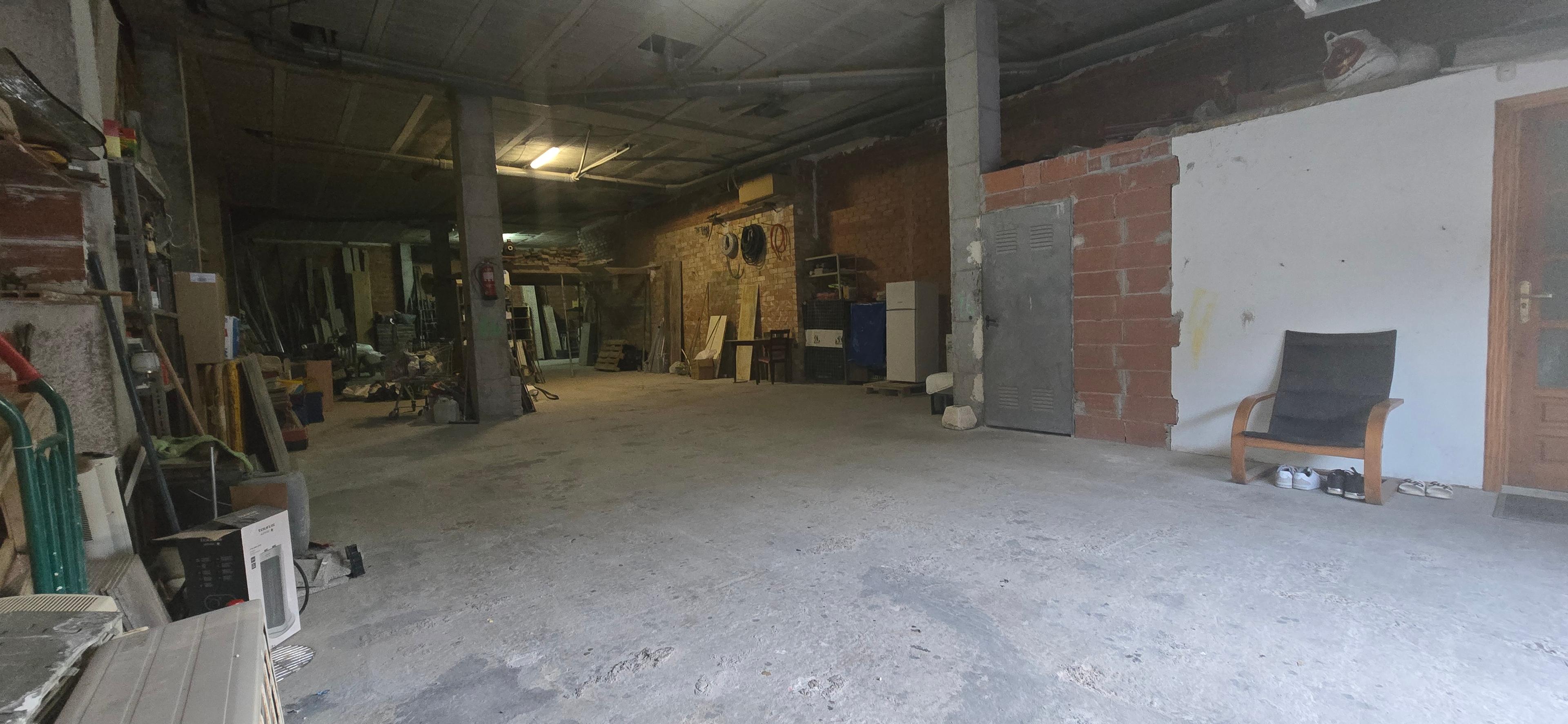 Local en Venta en Carrer Santa Bàrbara - 7