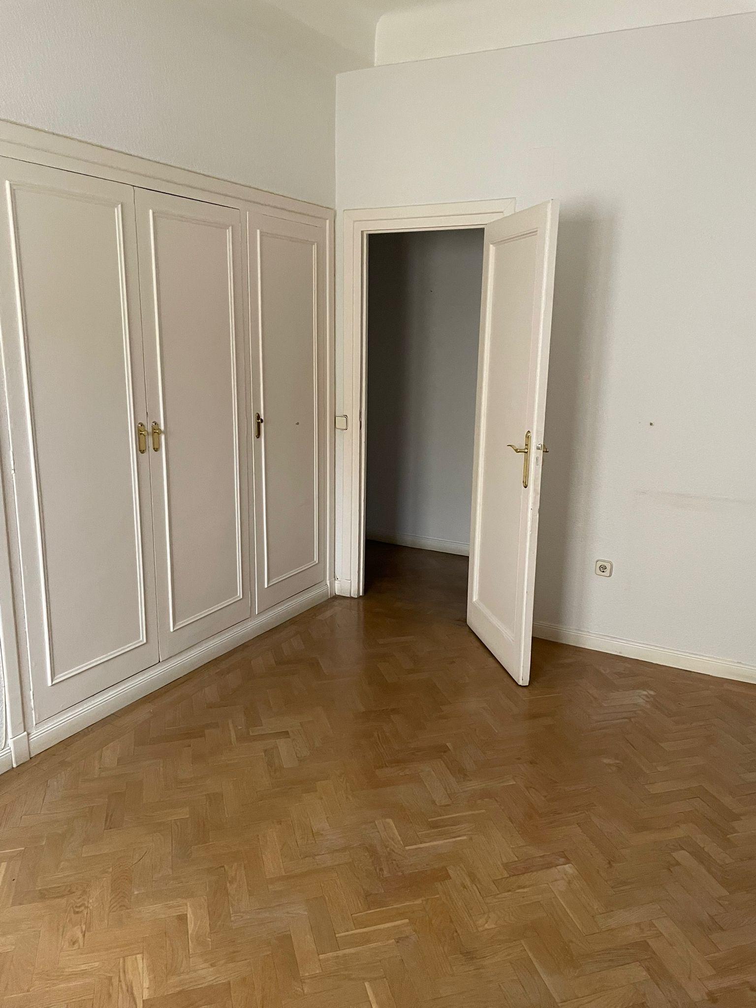 Piso en Venta en Calle de Núñez de Balboa - 19