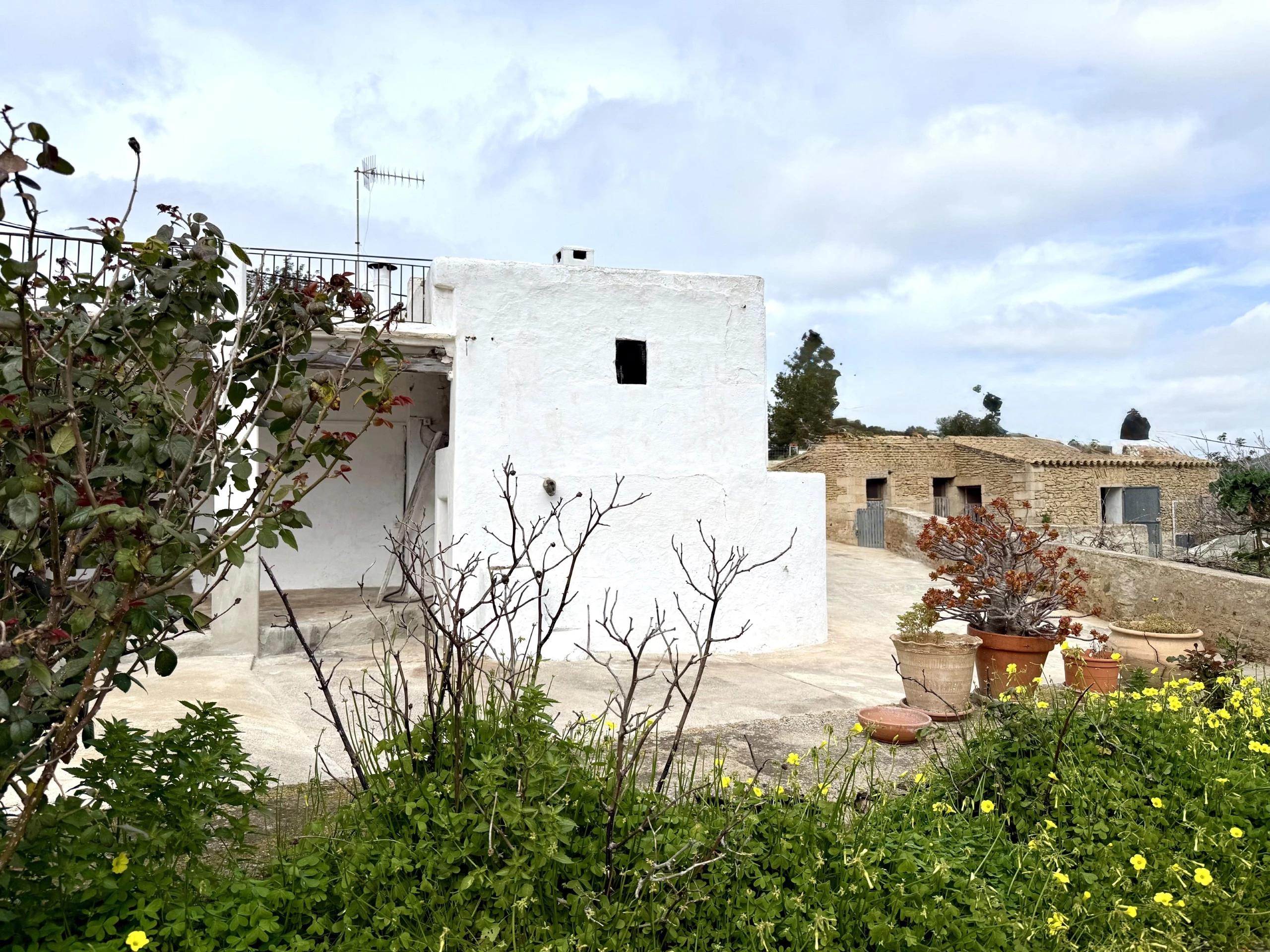 Casa en Venta en Diseminado Can Casacas - 105