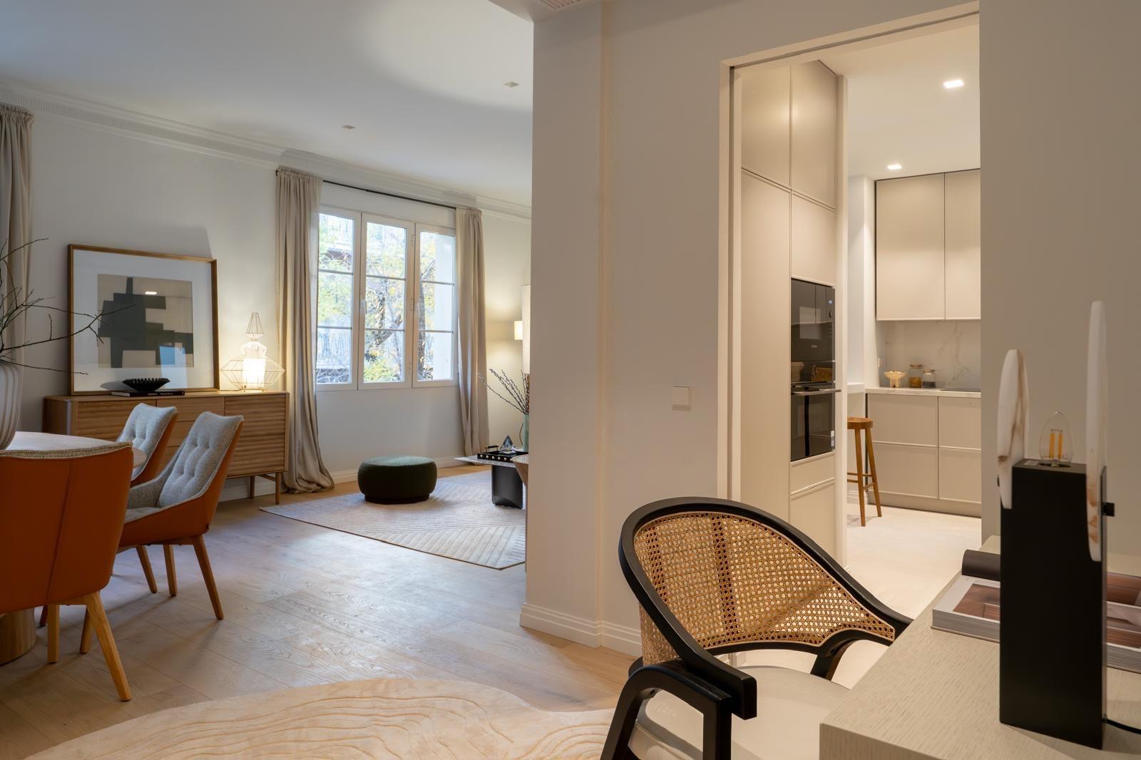 Piso en Venta en Calle de García de Paredes - 12