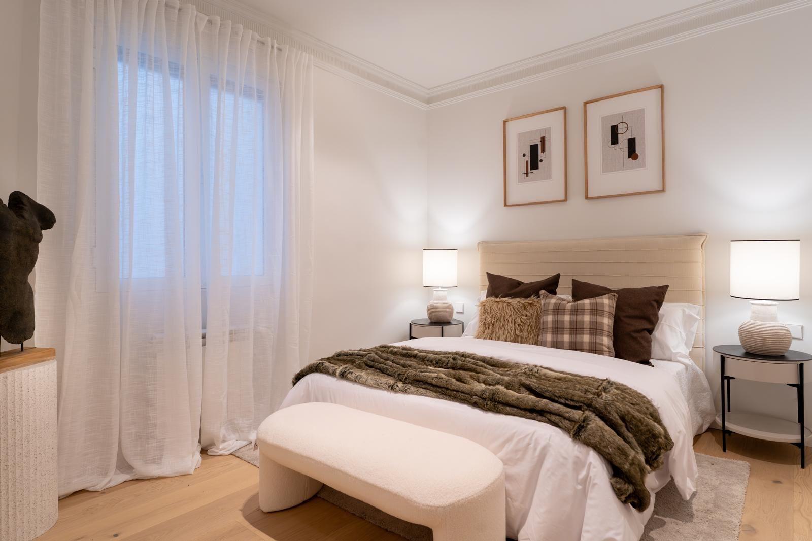 Piso en Venta en Calle de García de Paredes - 7