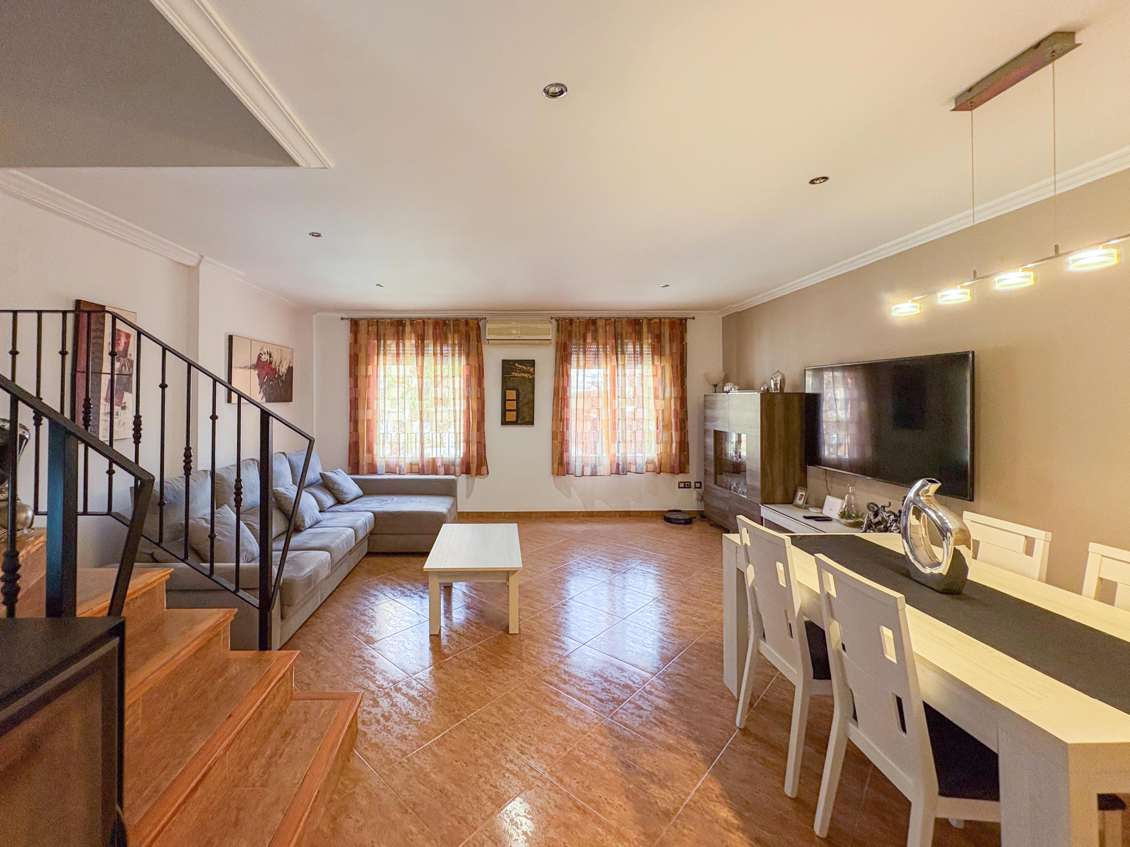 Semi-Detached Townhouse - Sagunt, Valencia - 1