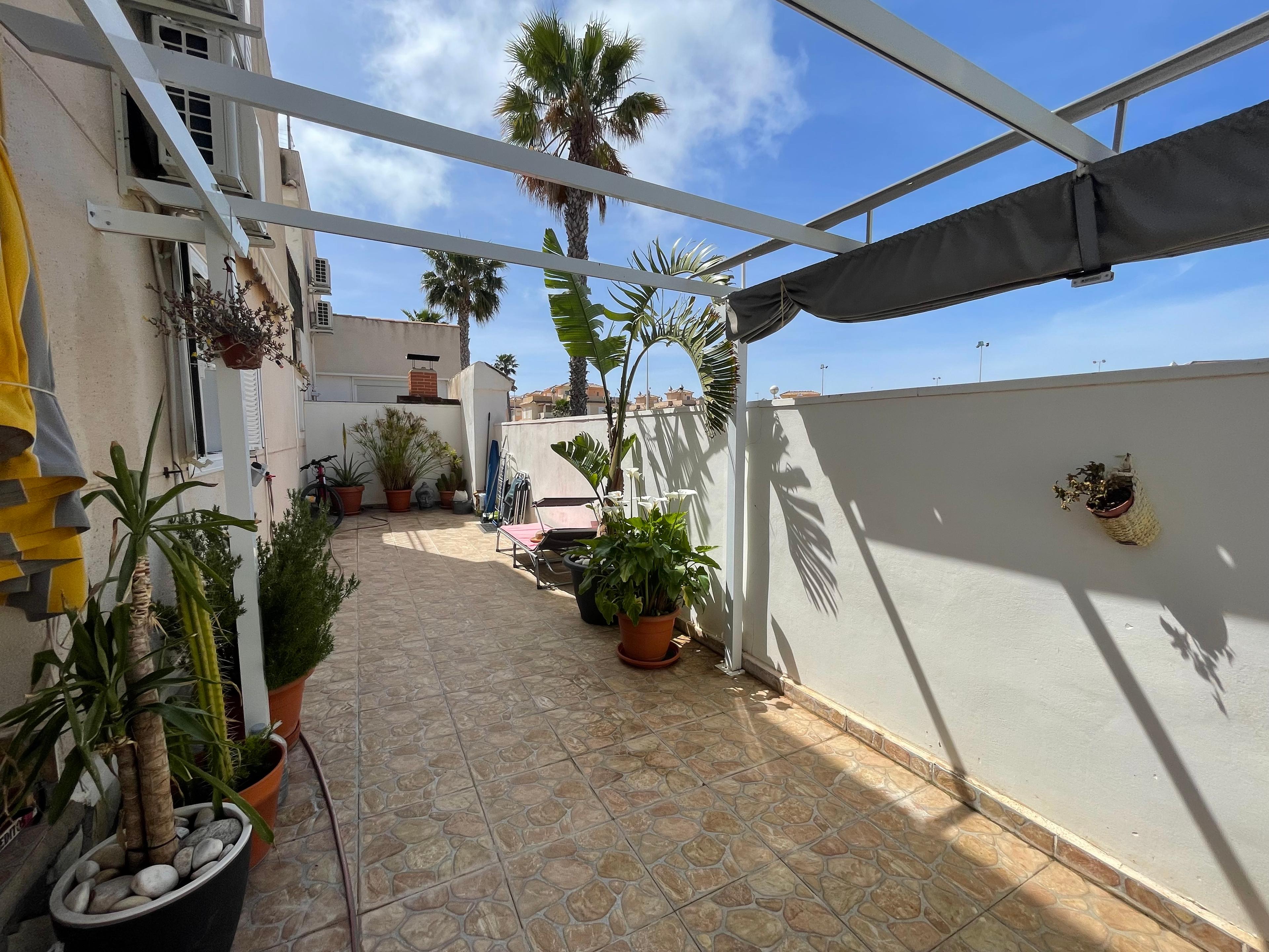 Casa Adosada en Venta en C. Monte de Sta. Pola - 8