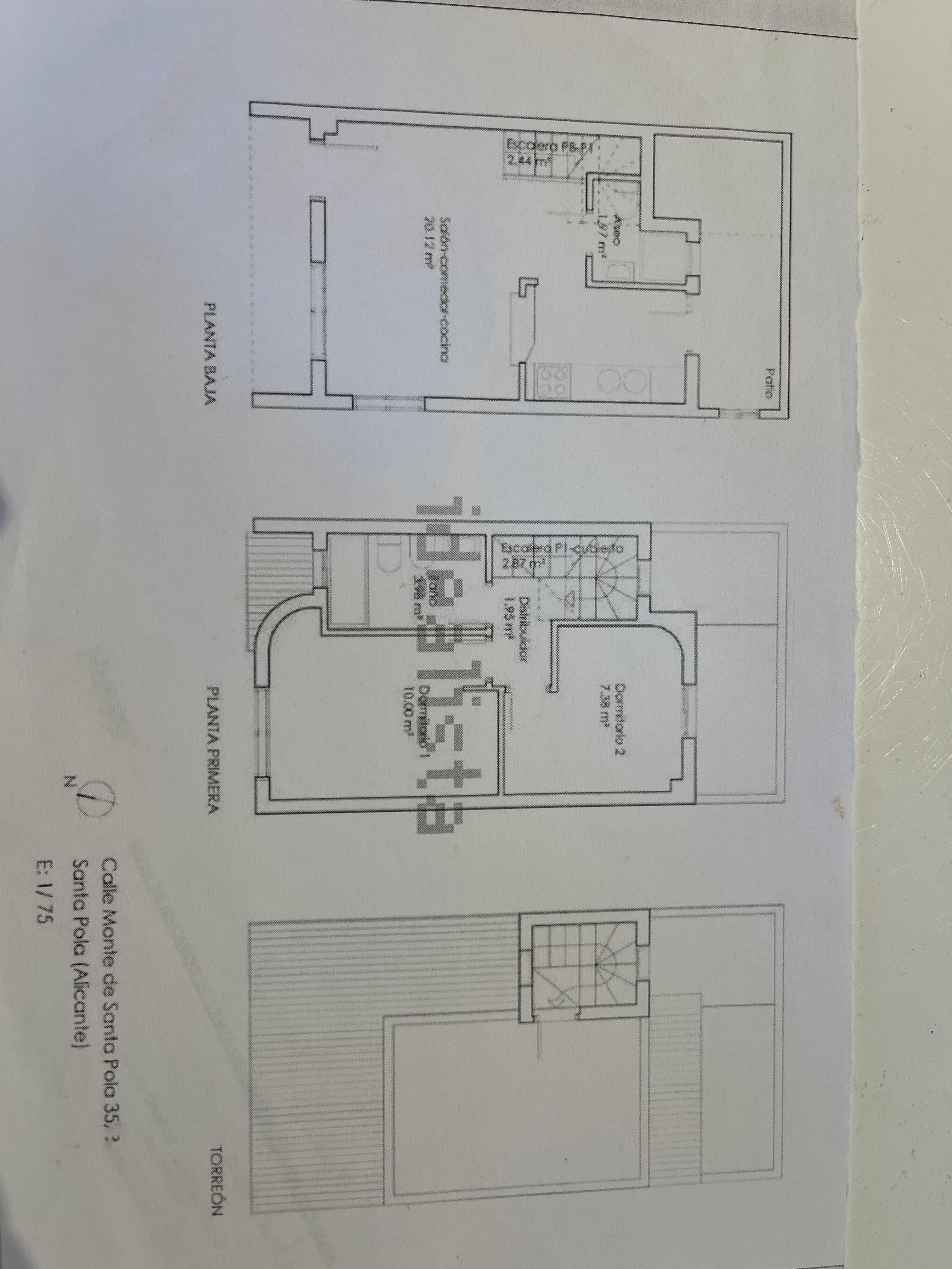 Casa Adosada en Venta en C. Monte de Sta. Pola - 18