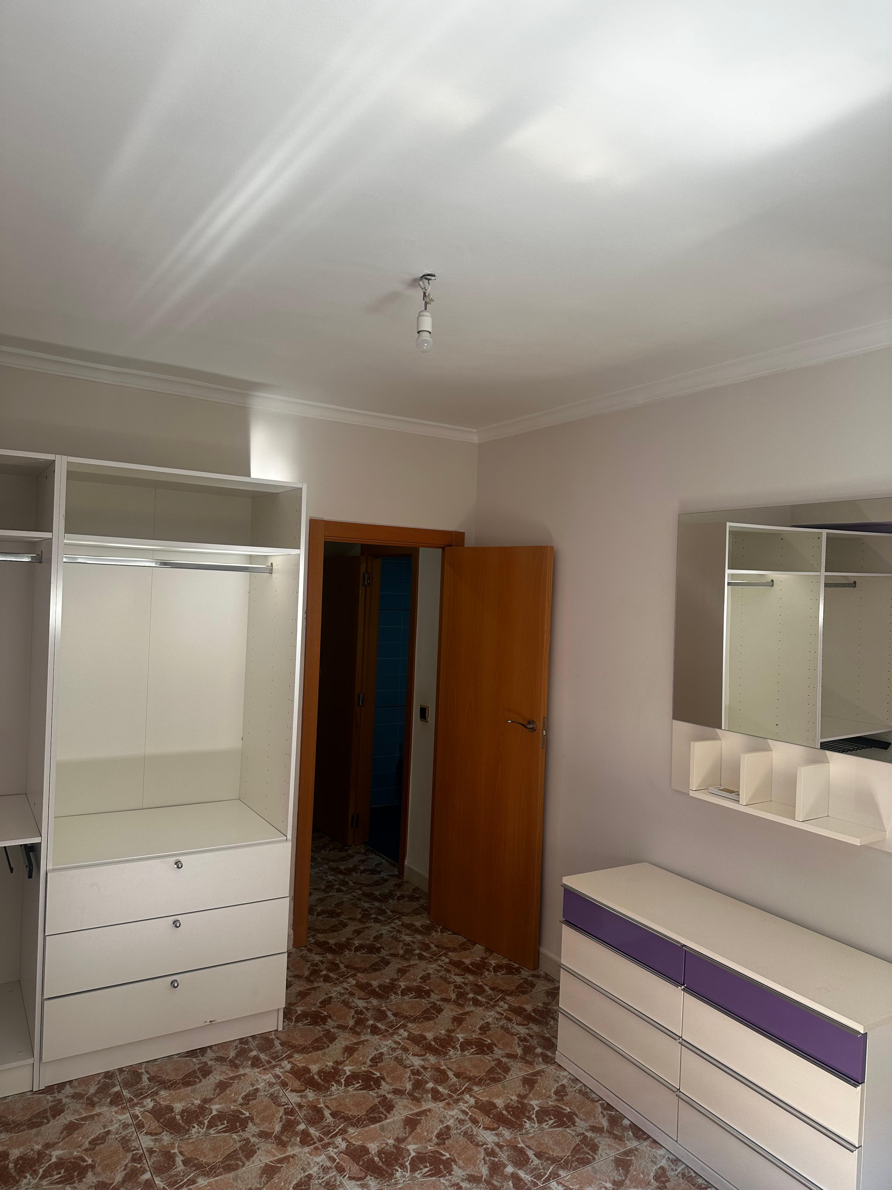 Piso en Venta en Pje. de Cox - 10