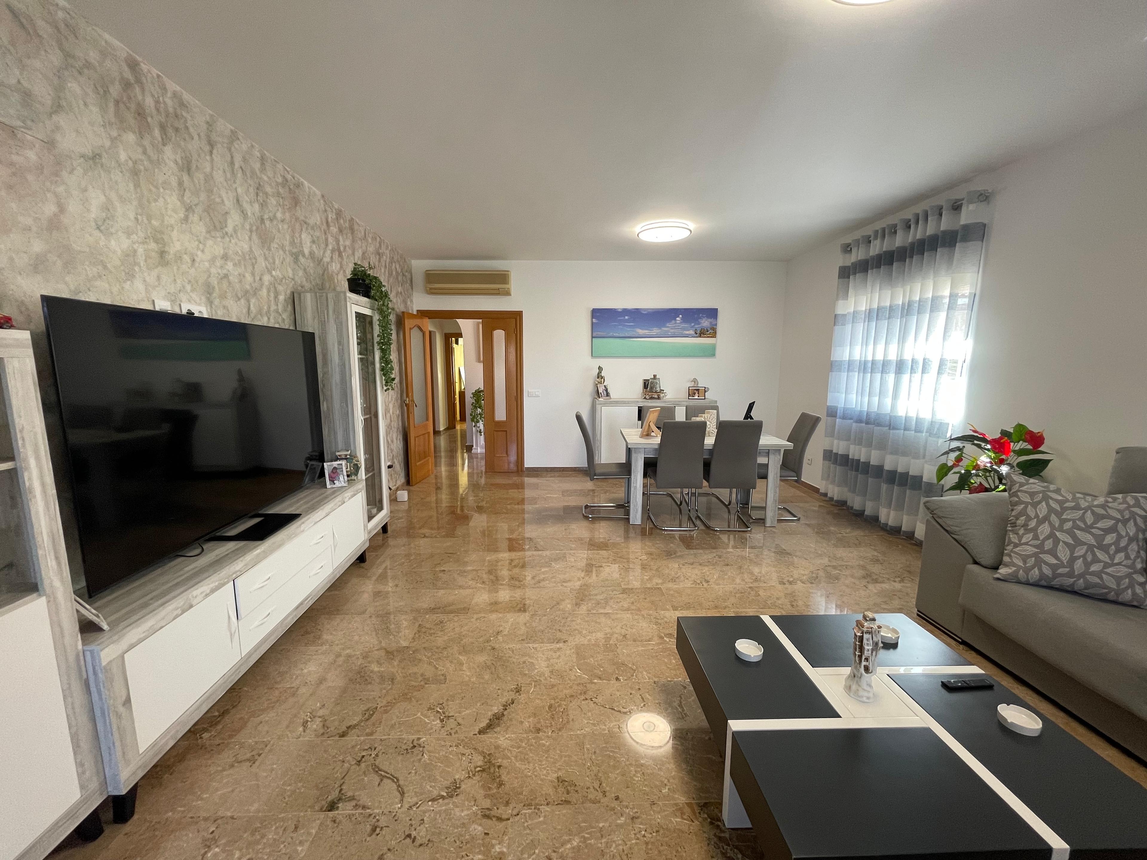 Casa en Venta en Carrer Llevant - 9