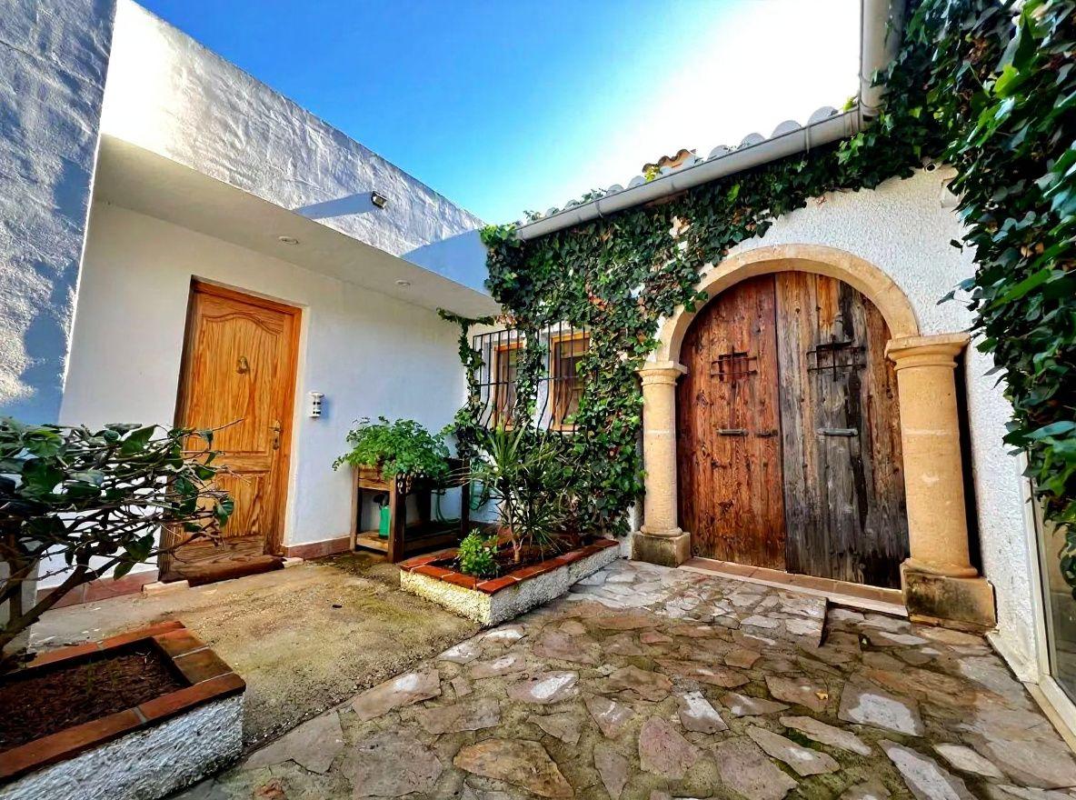 Villa en Venta en Partida la Plana - 28