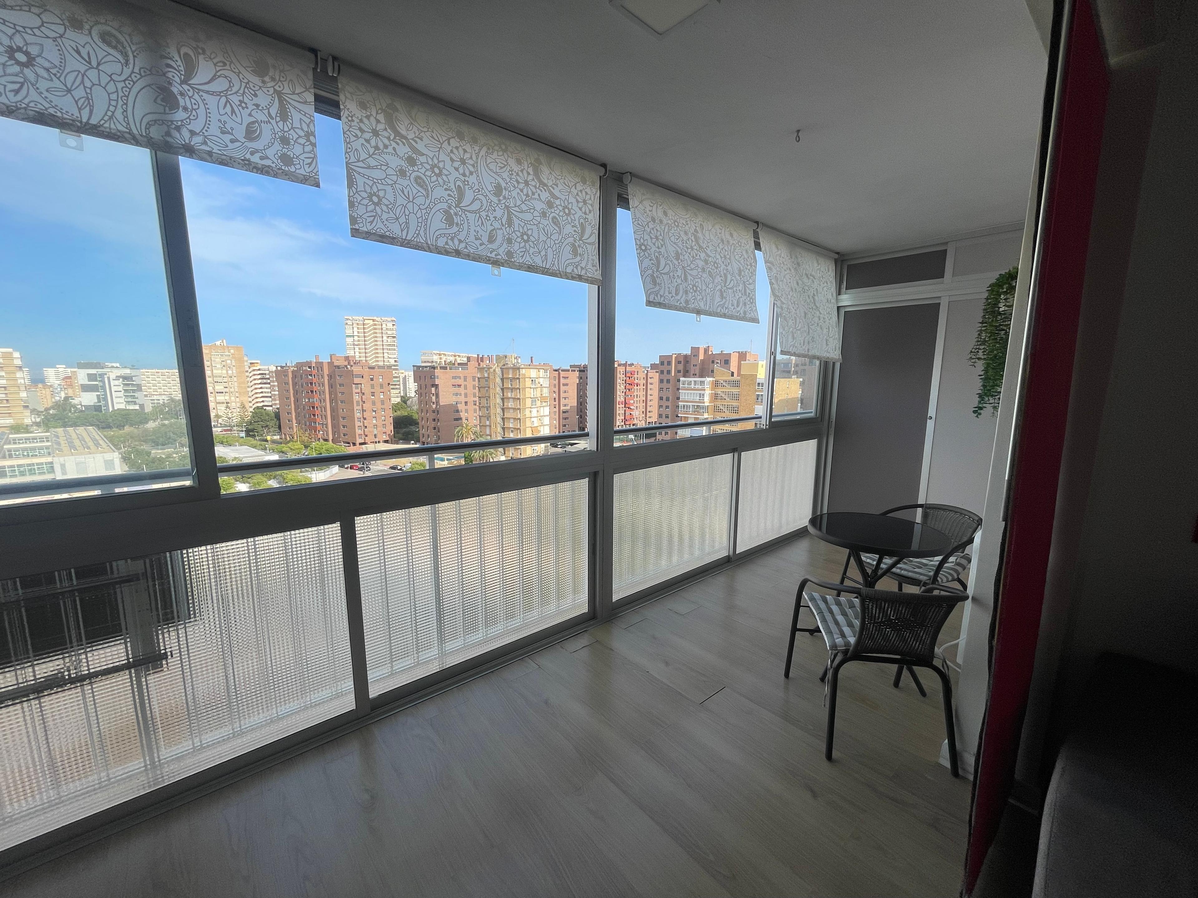 Piso en Venta en Carrer Catedratic Abelardo Rigual - 11