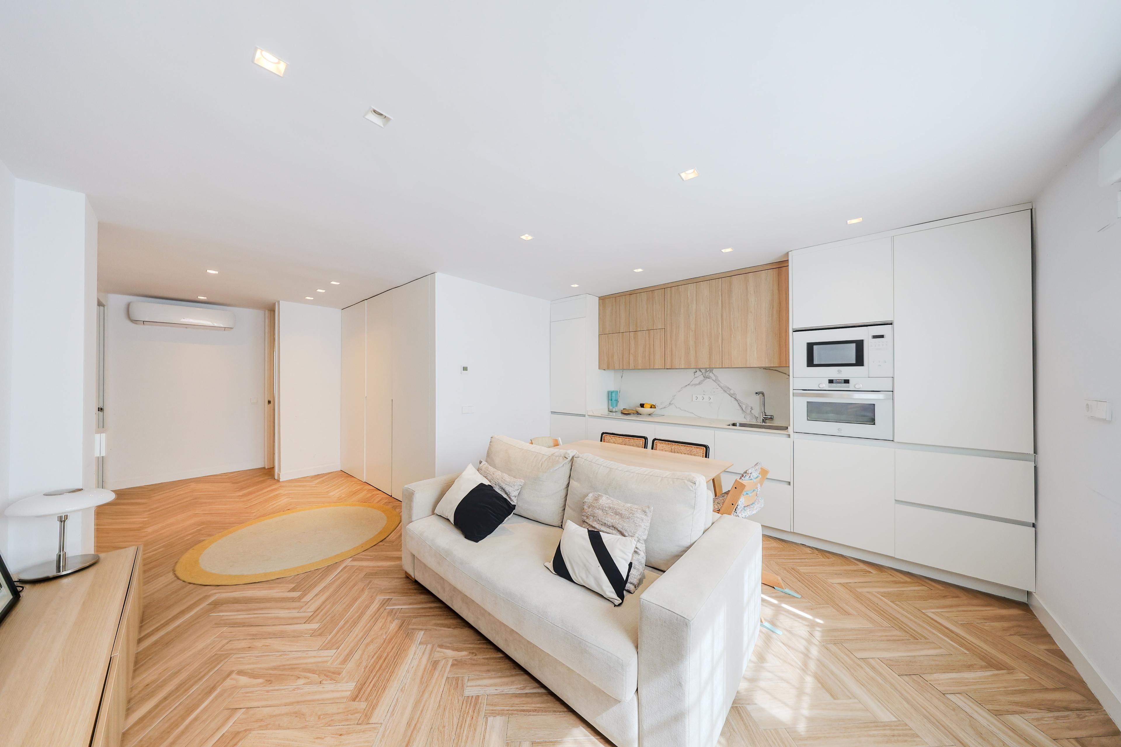 Piso en Alquiler - C. de Felipe Campos - 2