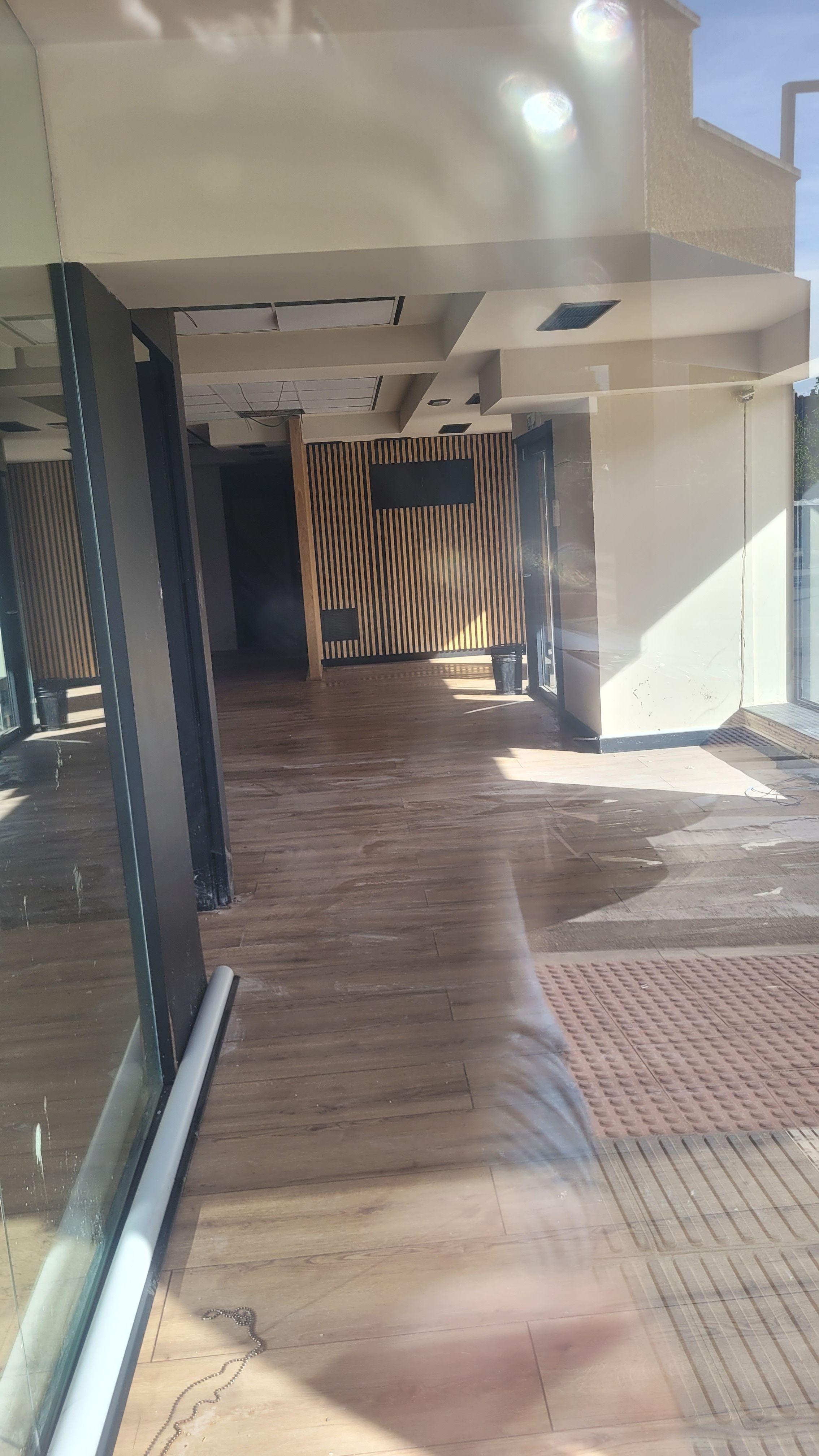 Local en Venta en C. Virgen del Pilar - 11