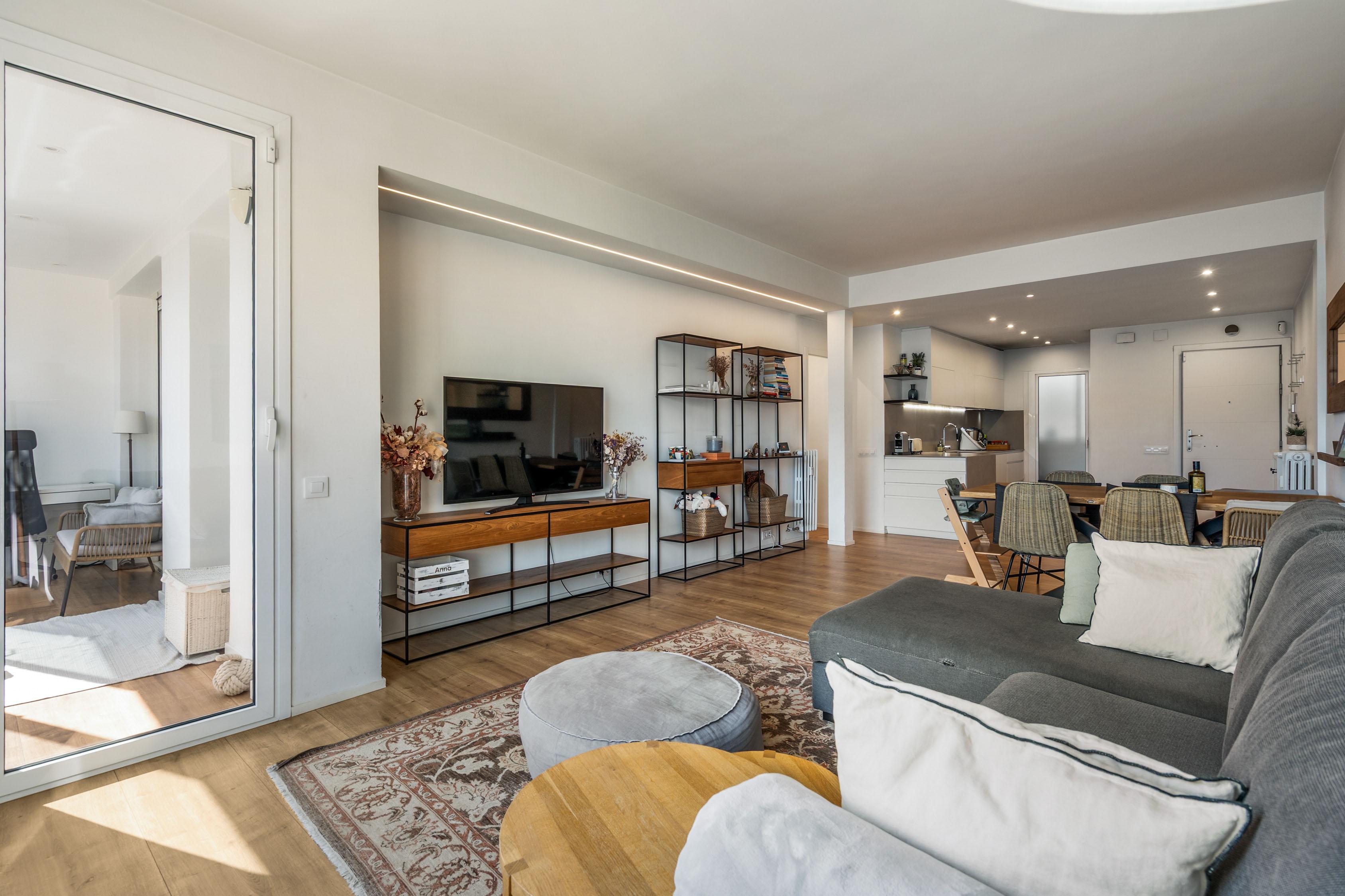 Piso en Venta en Carrer de Villarroel - 6