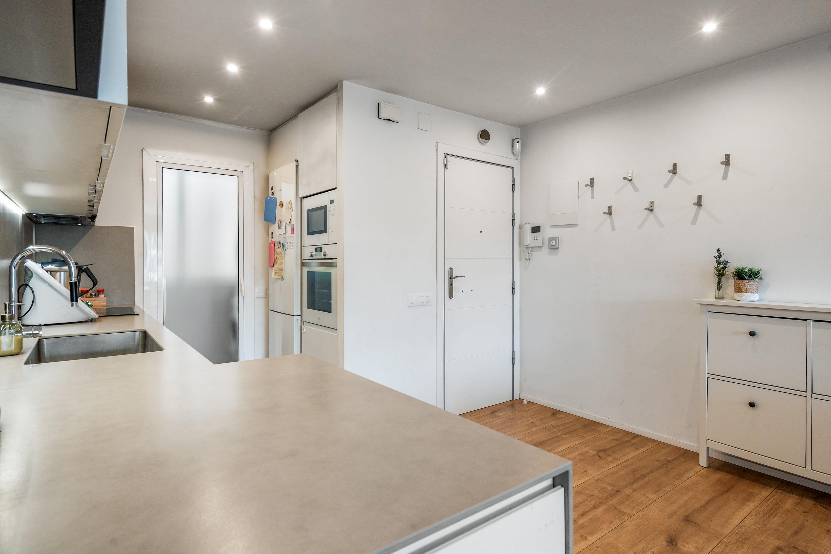 Piso en Venta en Carrer de Villarroel - 12